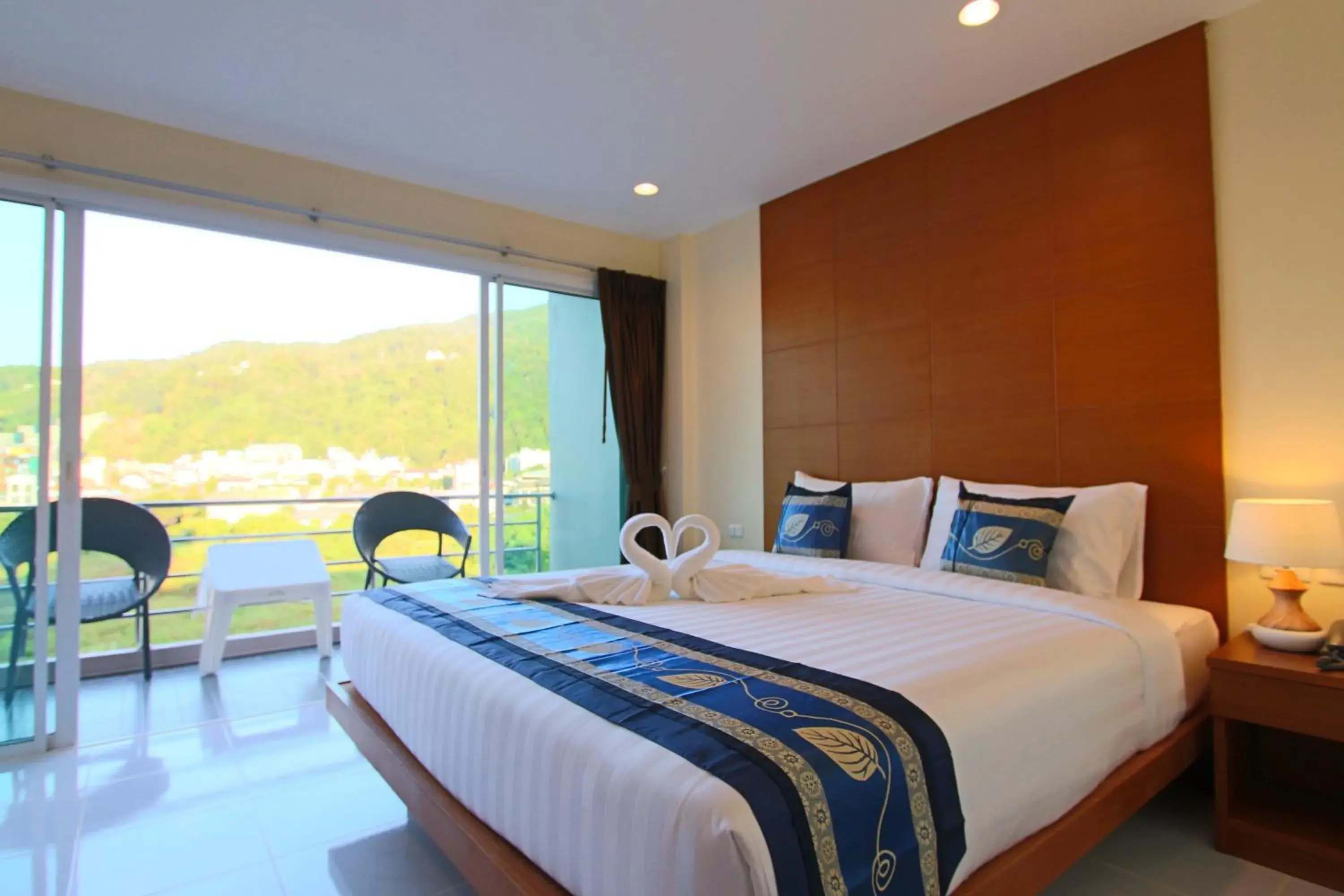 King Room with Mountain View in Good Nice Hotel King Room with Mountain View in Good Nice Hotel