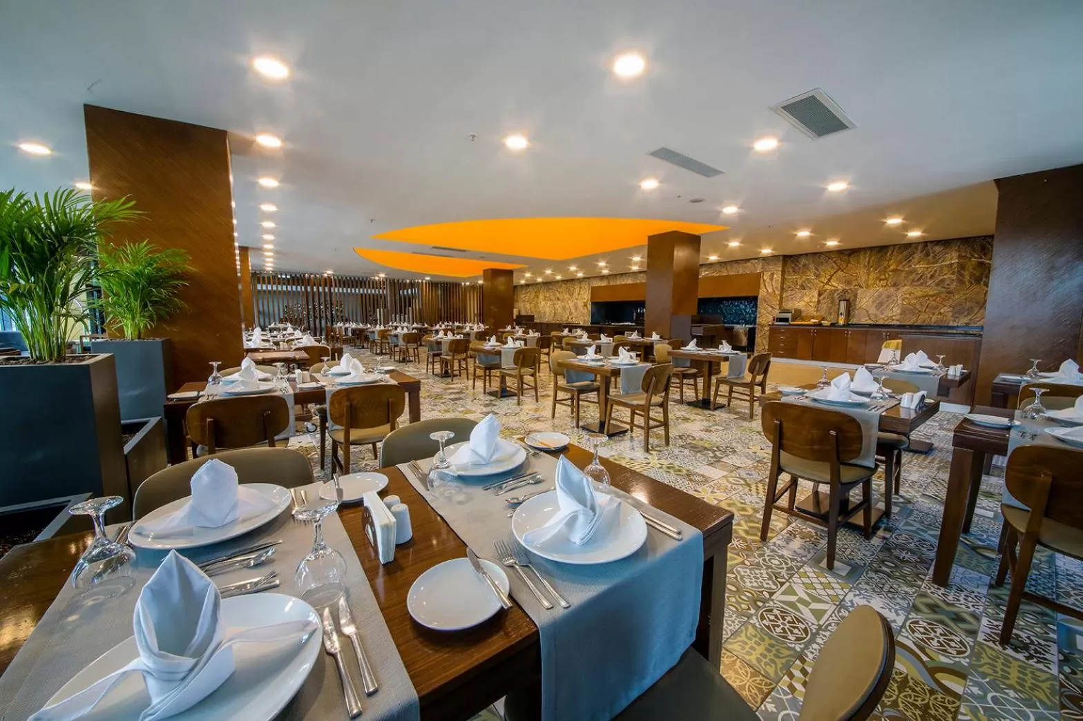 Restaurant/places to eat in Ramada Plaza by Wyndham Samsun