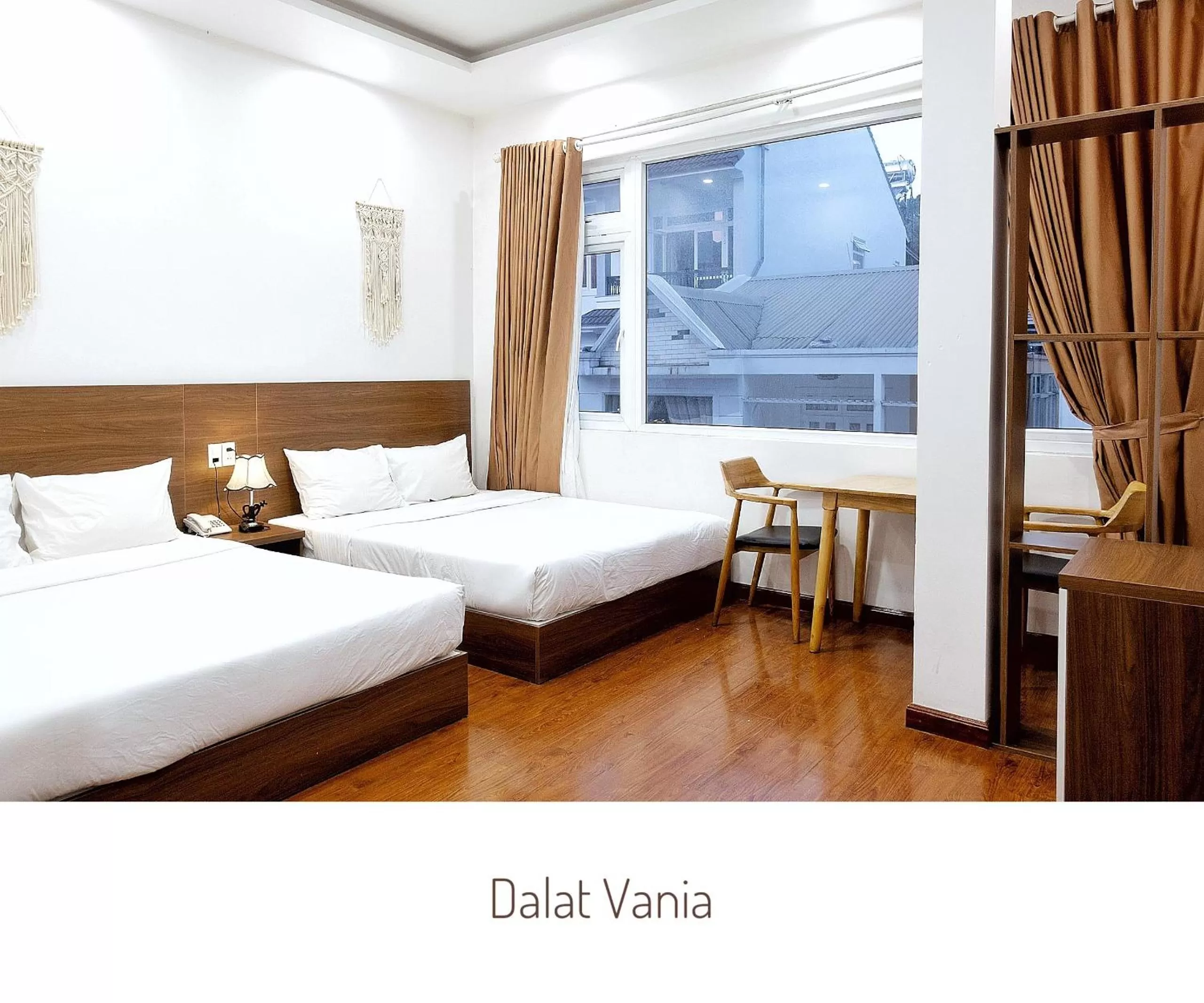 Bed in Sky Hotel - Dalat Vania