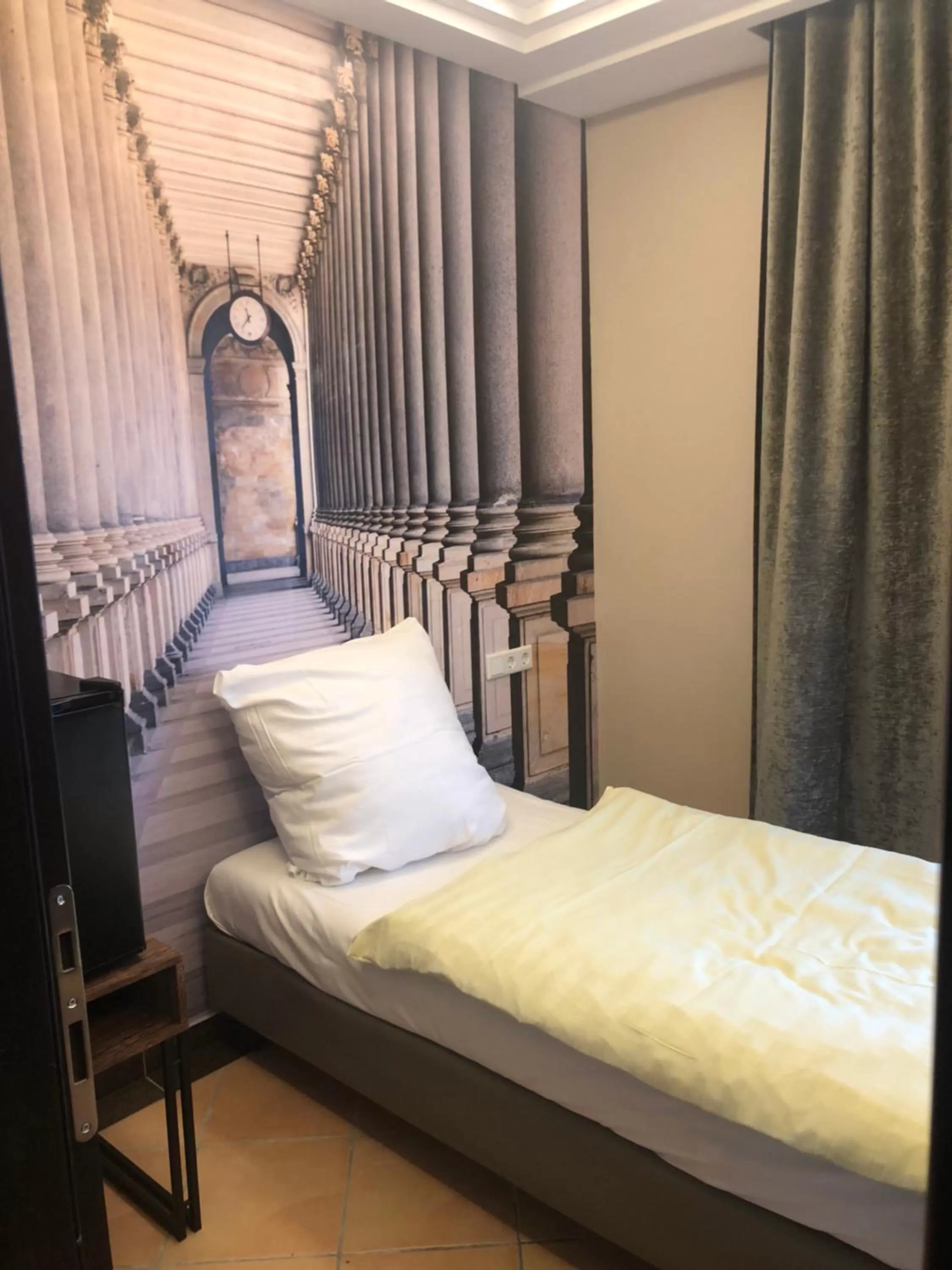 Deluxe Single Room - single occupancy in Hotel Athen Kelsterbach Frankfurt Airport