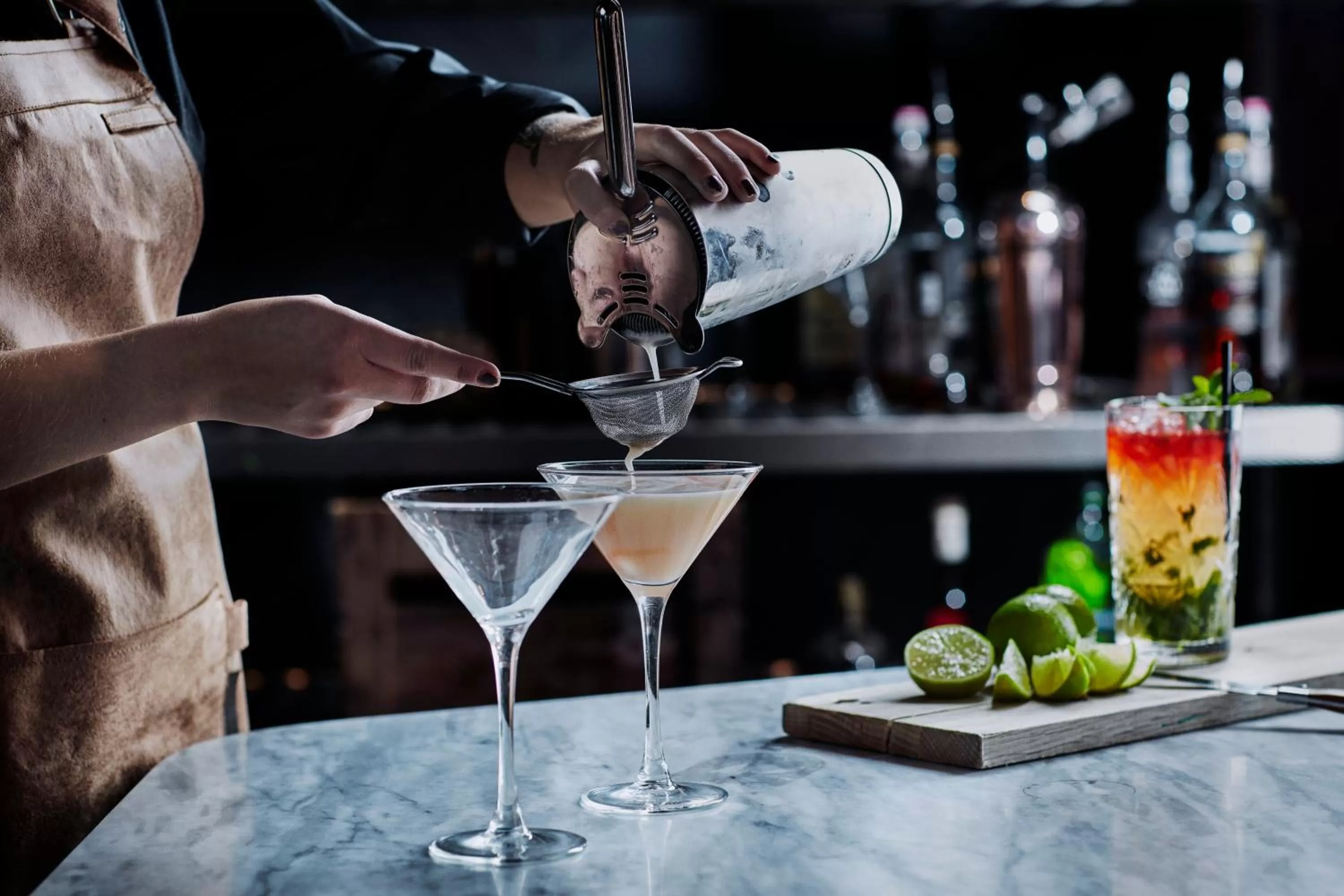 Lounge or bar in Crowne Plaza Copenhagen Towers by IHG