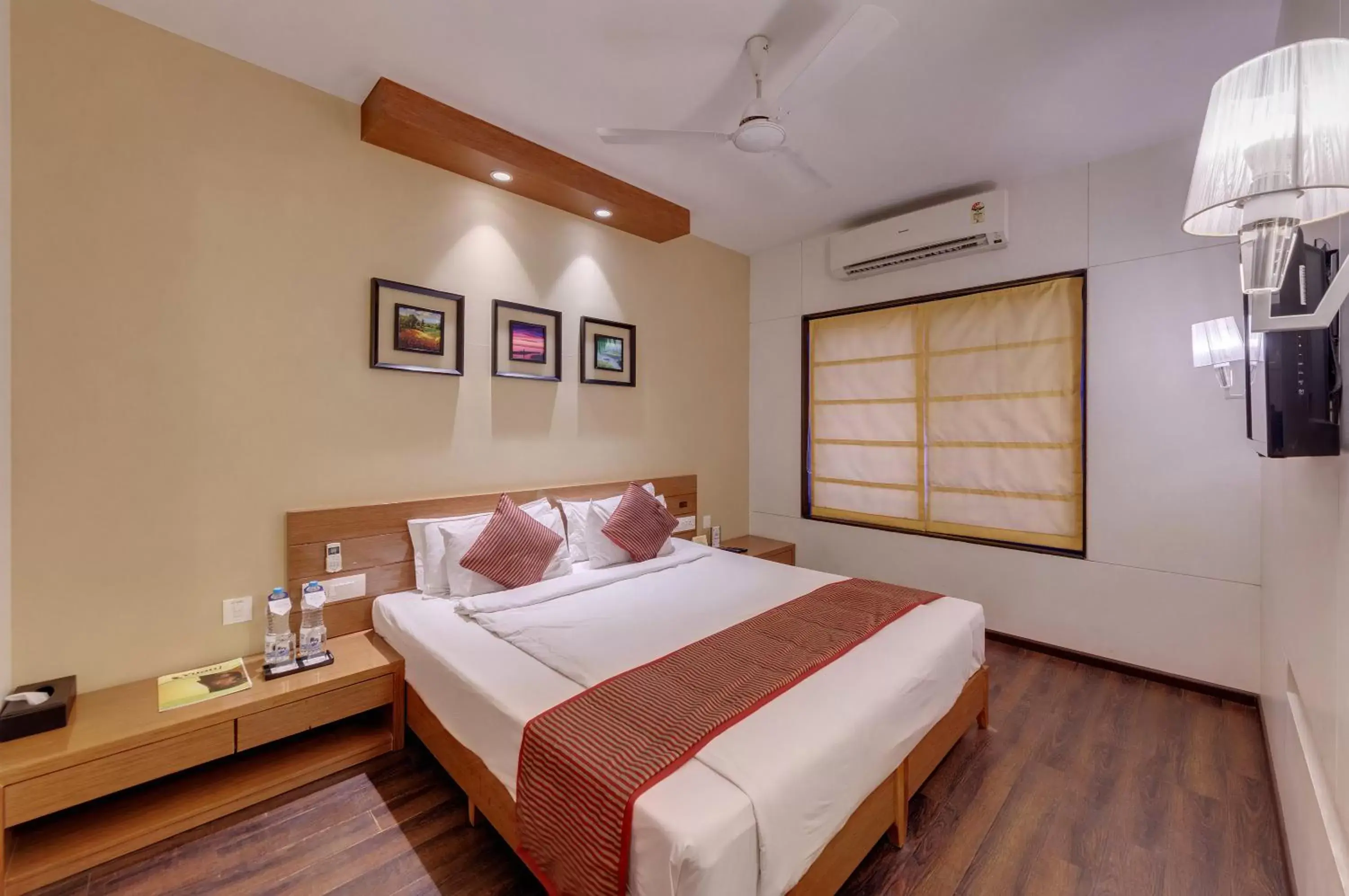 Suite Room - single occupancy in Grand Fortune Beacon, Ichalkaranji Suite Room - single occupancy in Grand Fortune Beacon, Ichalkaranji