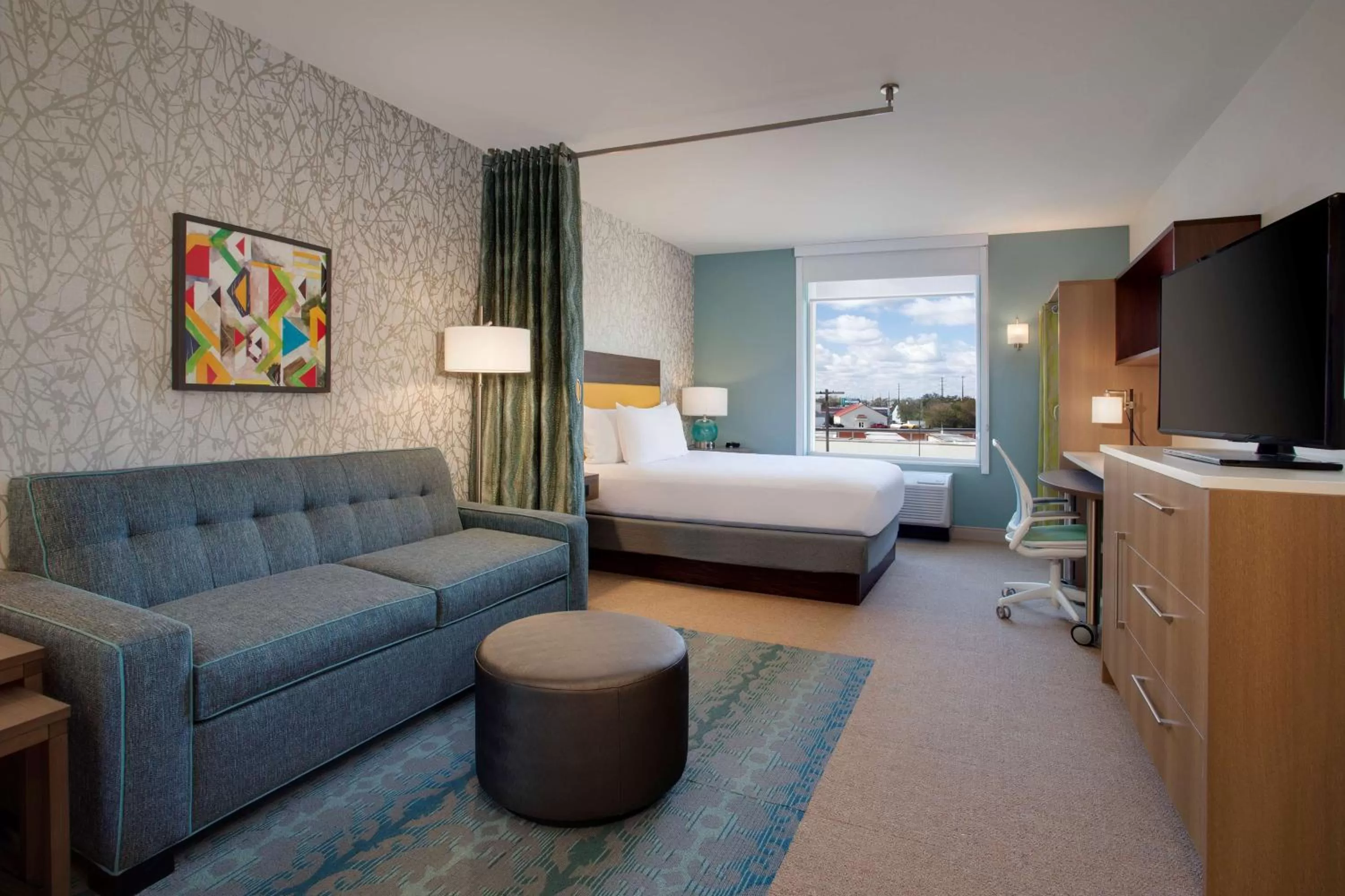 Bed in Home2 Suites By Hilton Lewes Rehoboth Beach