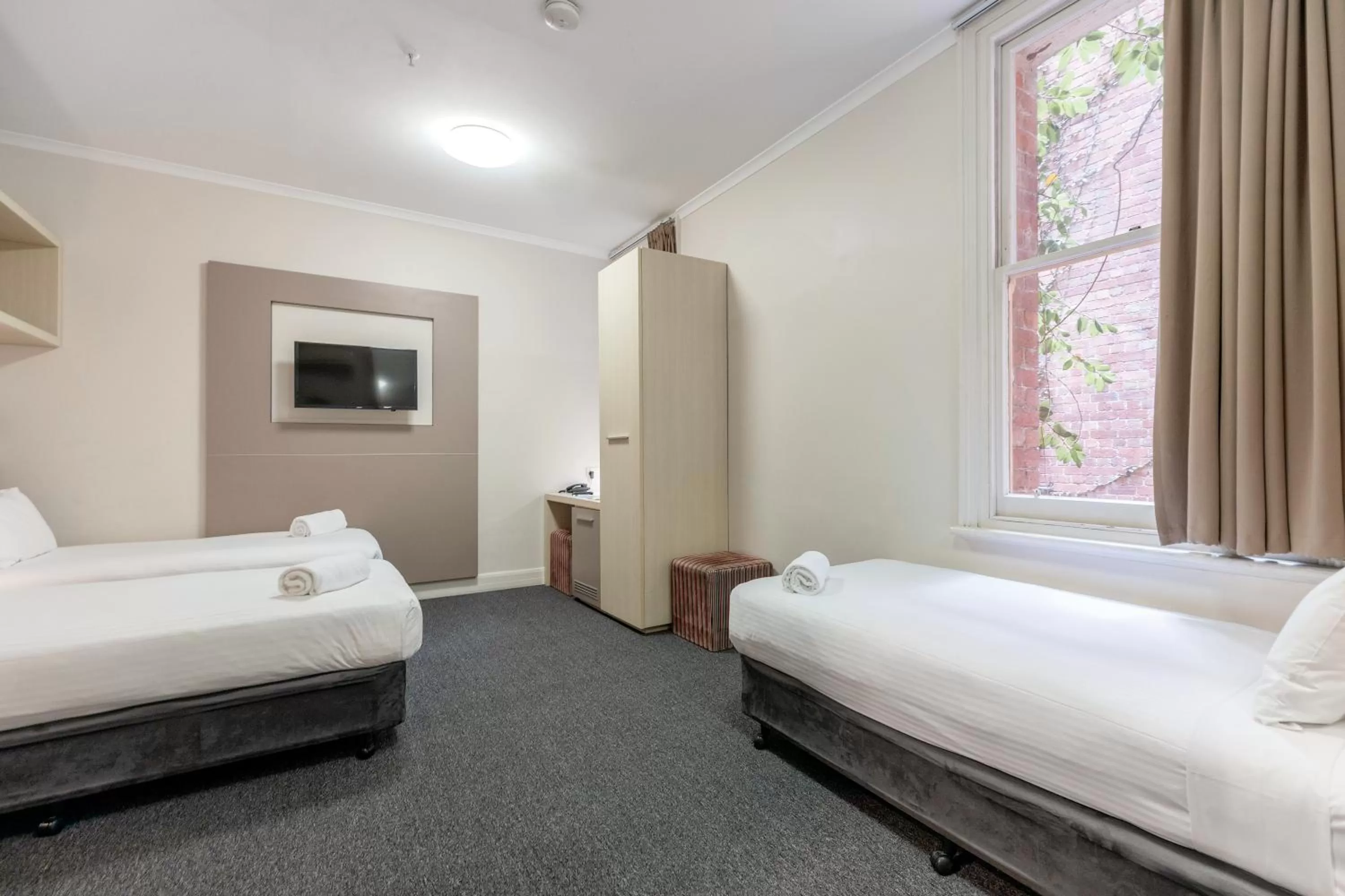 Bed in Best Western Melbourne City