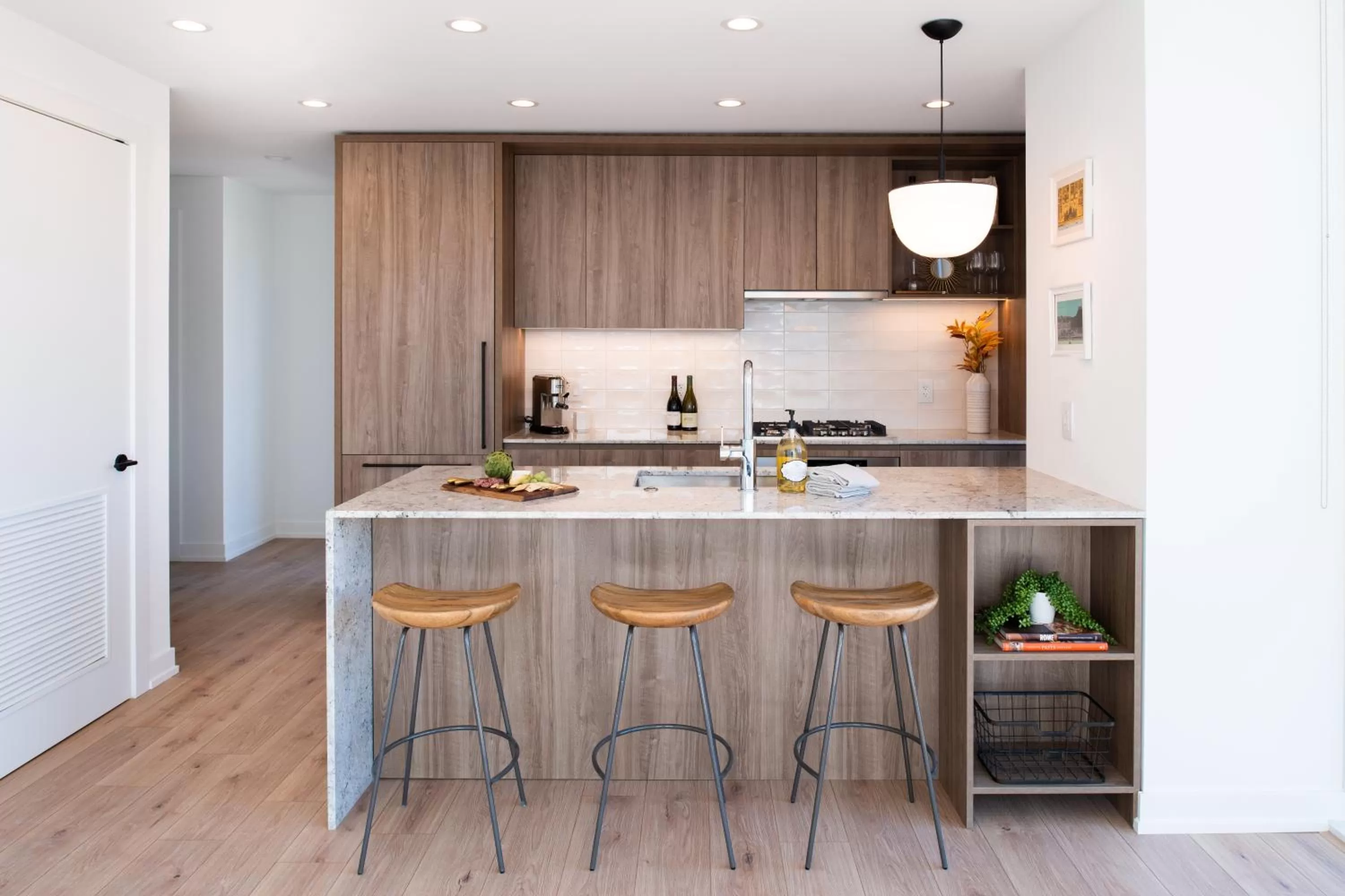 Kitchen or kitchenette in Level Chicago - River North