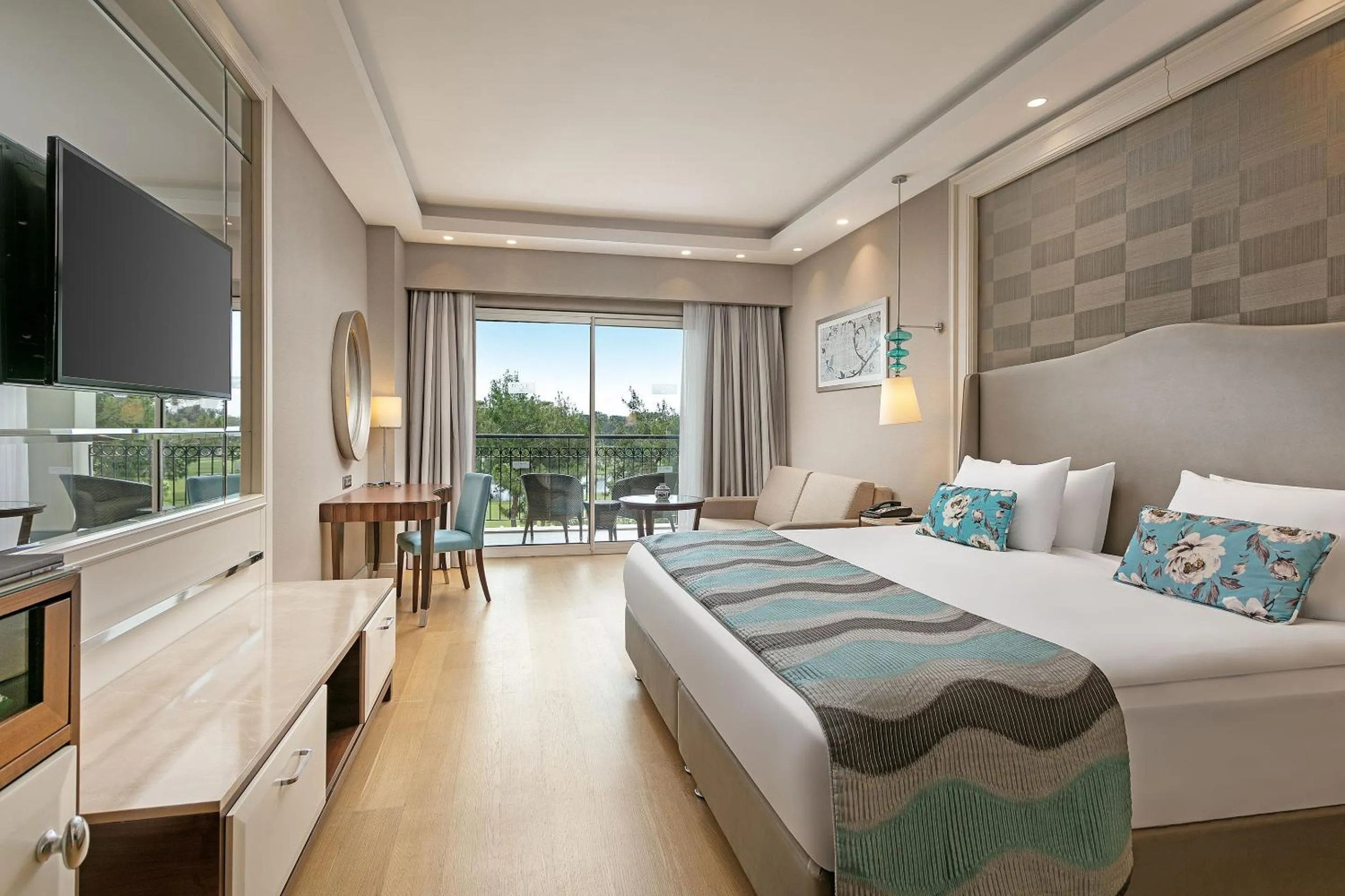 Bed in Titanic Deluxe Golf Belek