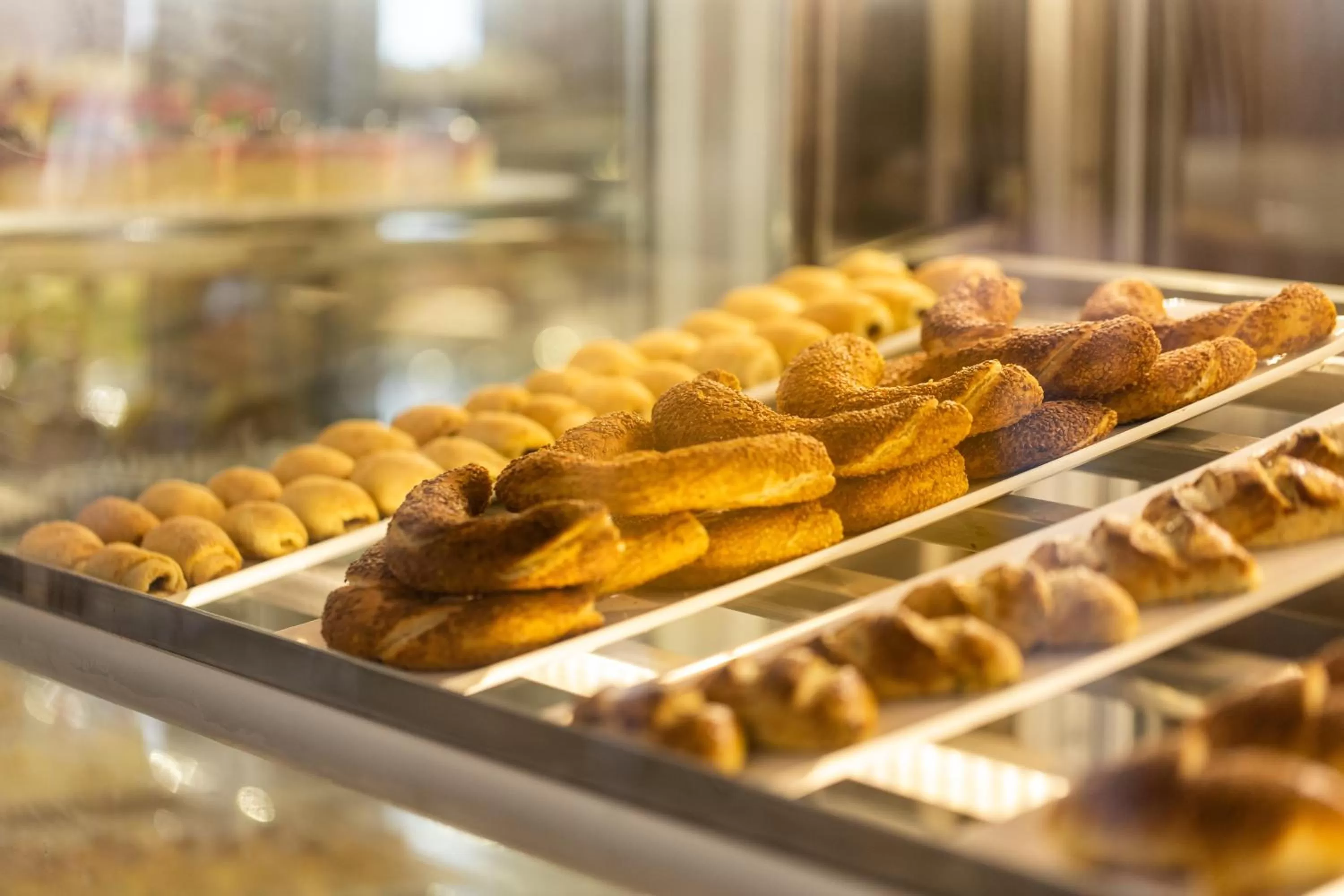 Food and drinks in La Blanche Resort & Spa