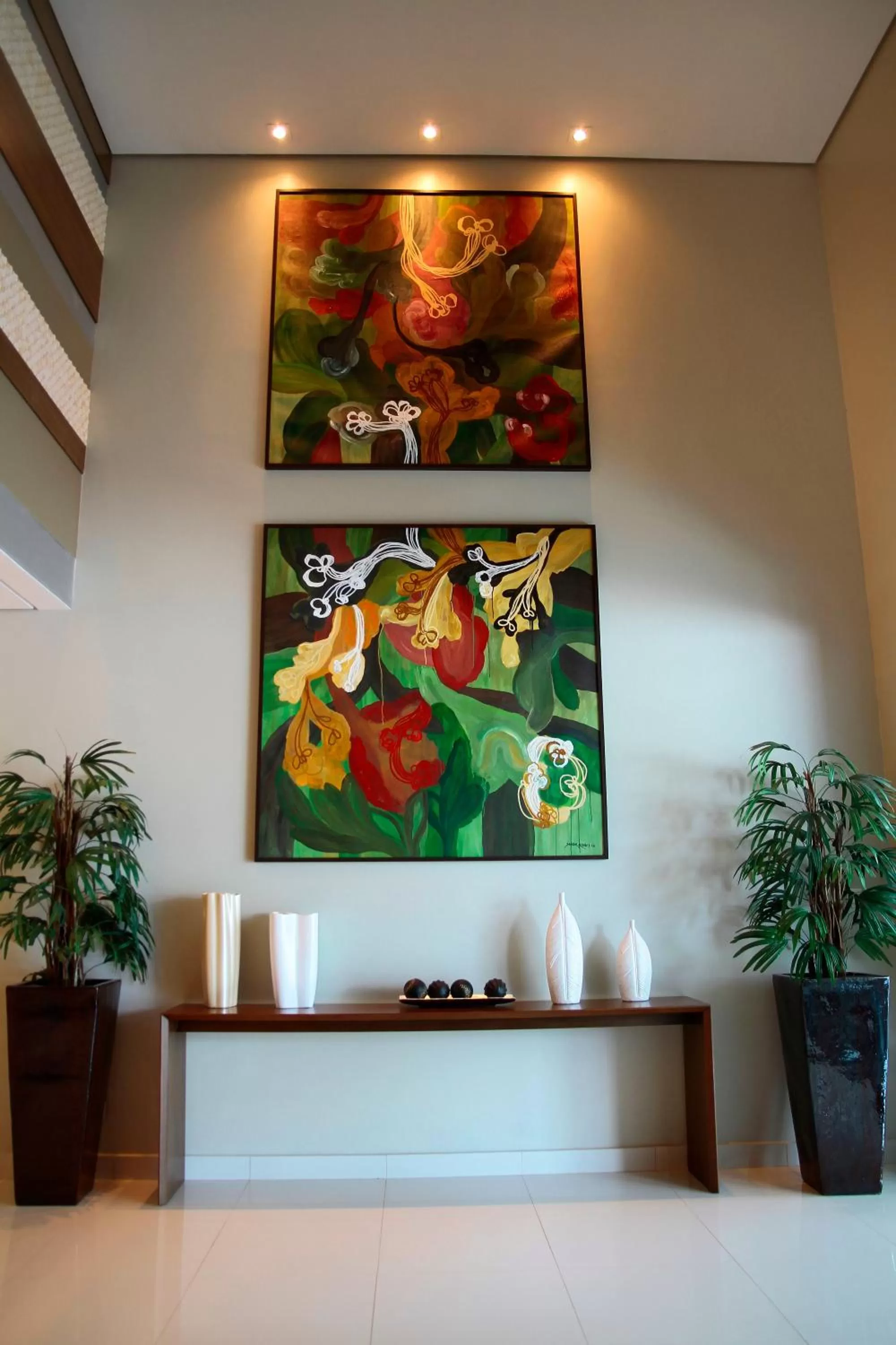 Decorative detail in Express Vieiralves