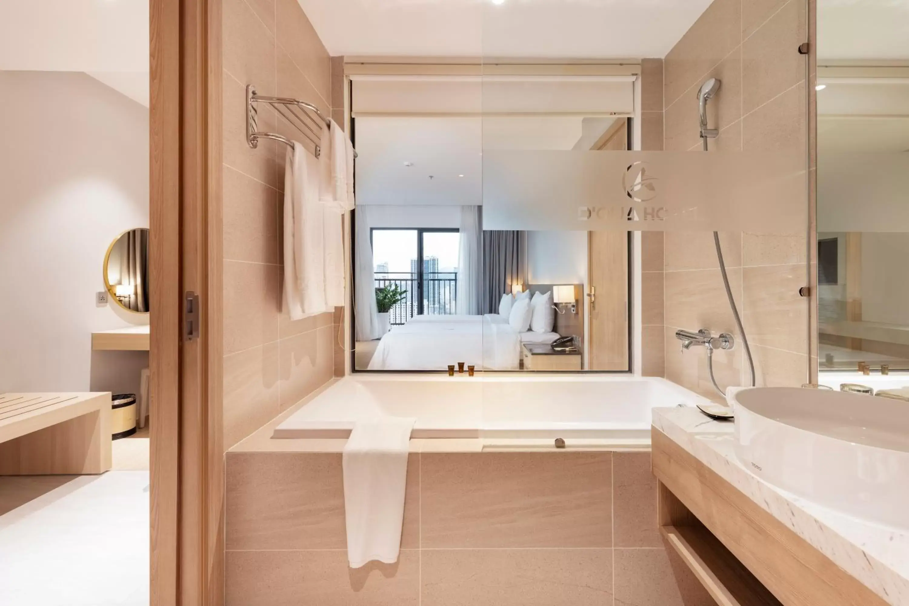 Premier Twin City View & Partial Sea View in DQua Hotel Premier Twin City View & Partial Sea View in DQua Hotel