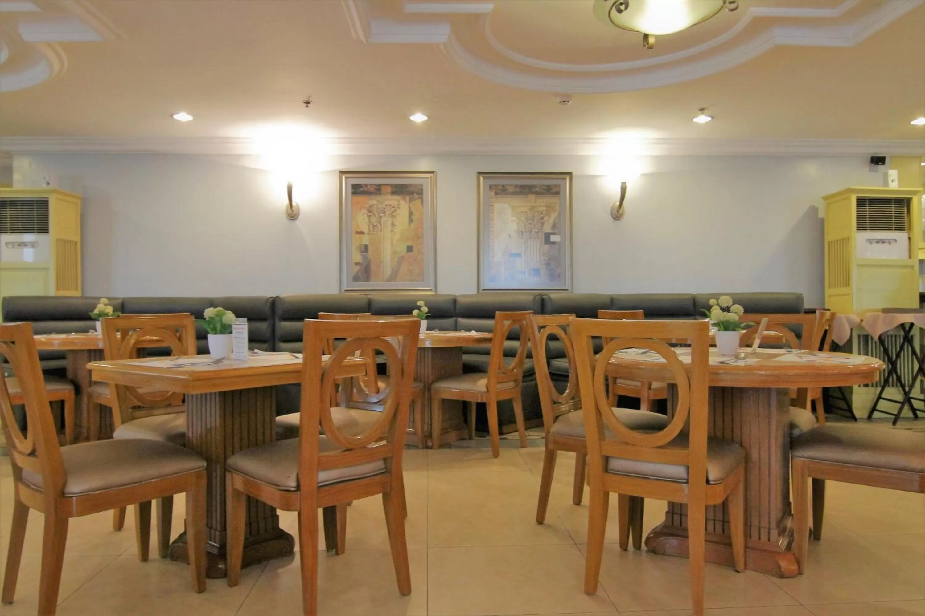 The Grand Dame Hotel