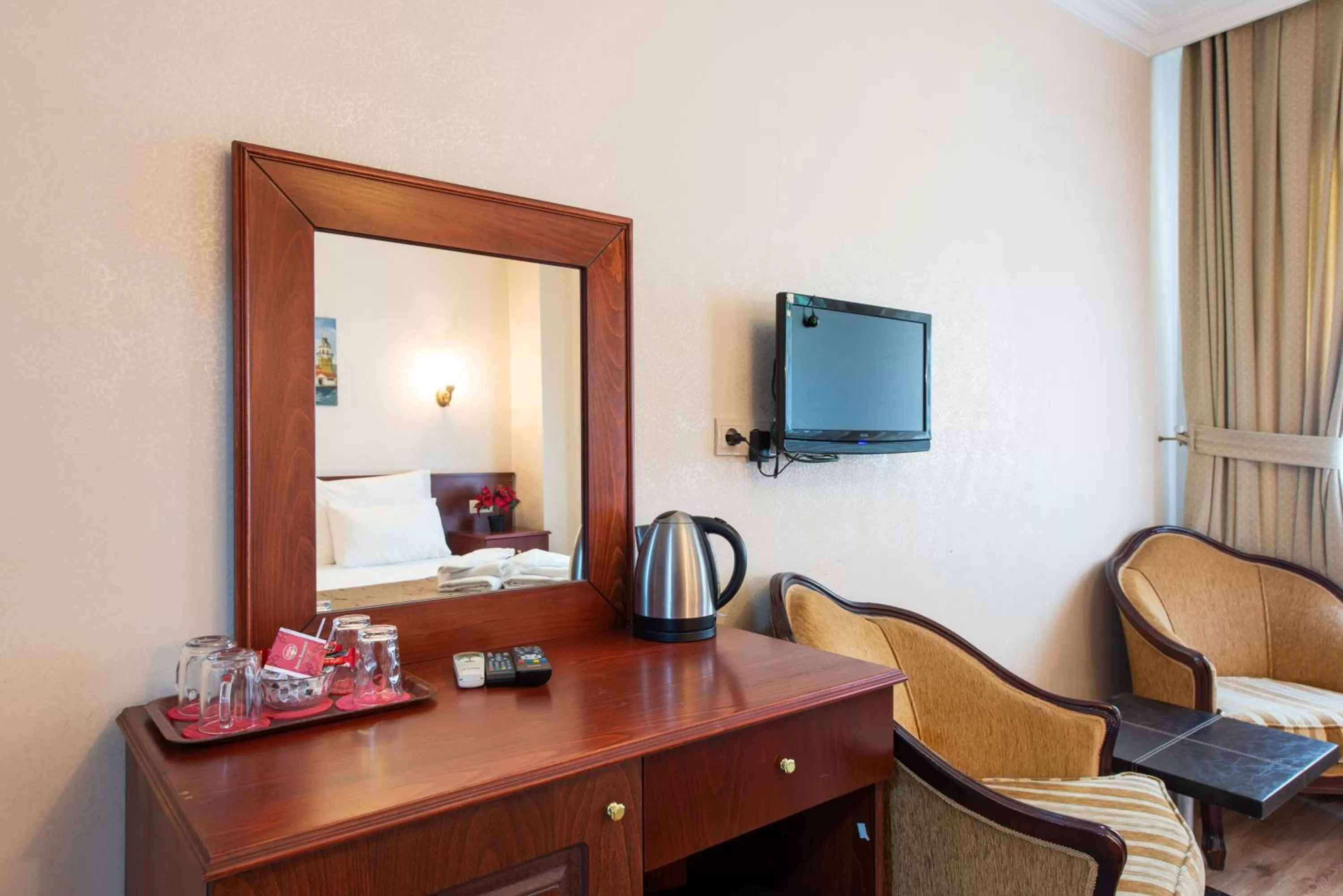 Photo of the whole room in Sultanahmet Cesme Hotel