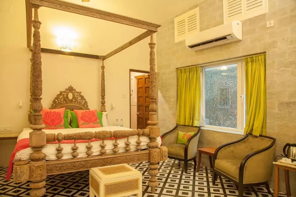 Bedroom, Bed in The Ivy House