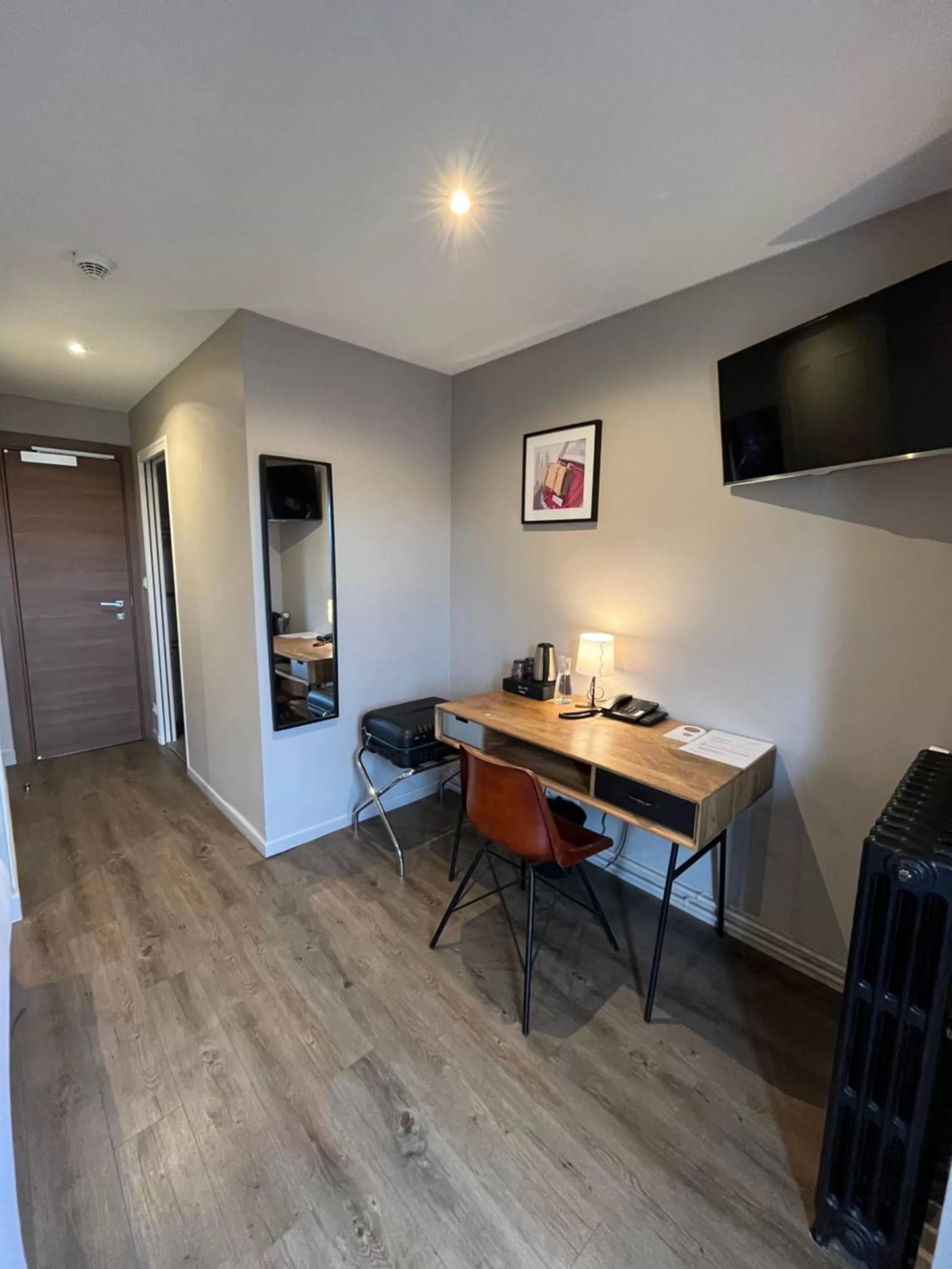 Seating area in Hotel Des Cedres