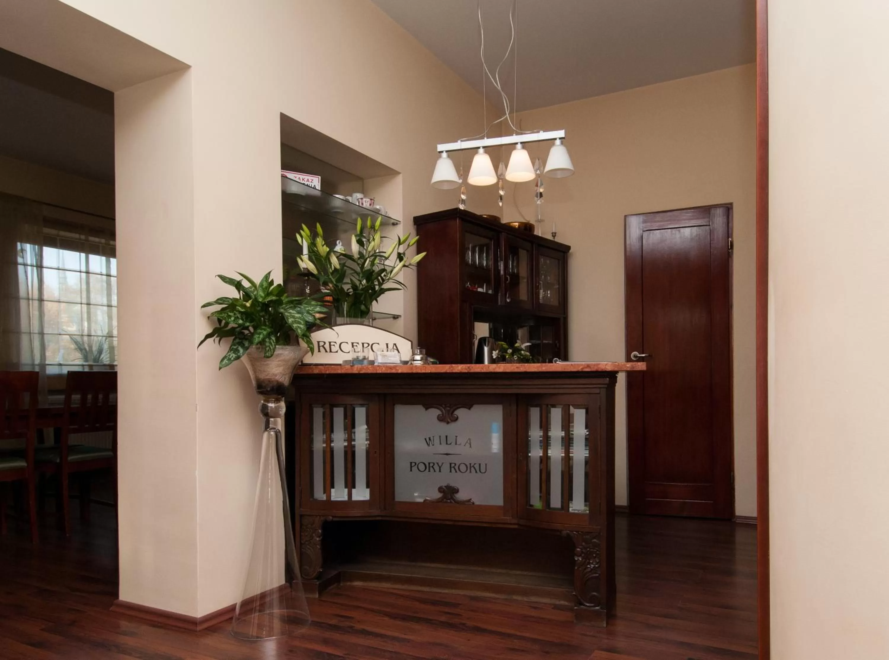 Lobby or reception, Lobby/Reception in Willa Pory Roku