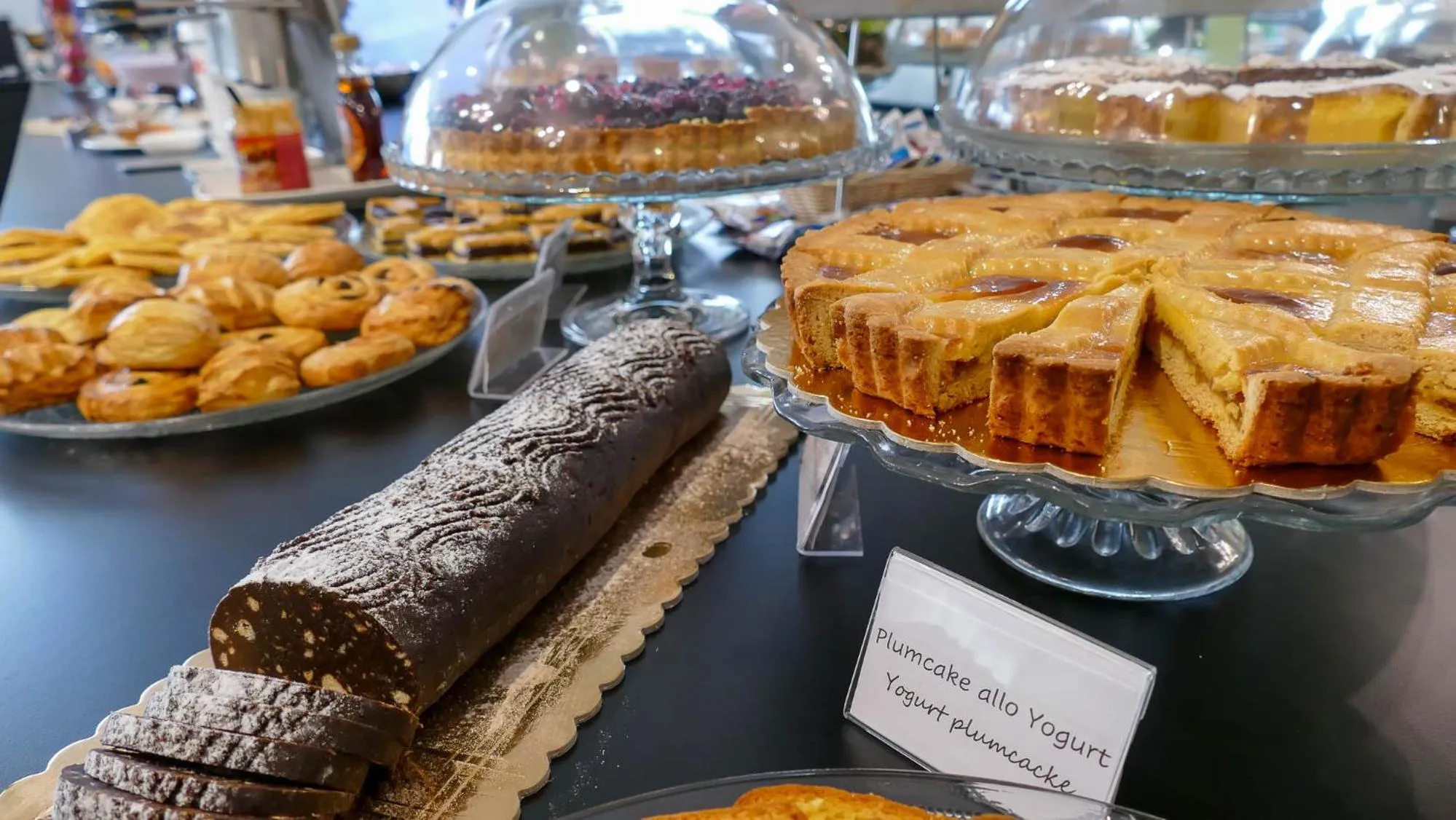 Food and drinks in Hotel Puccini