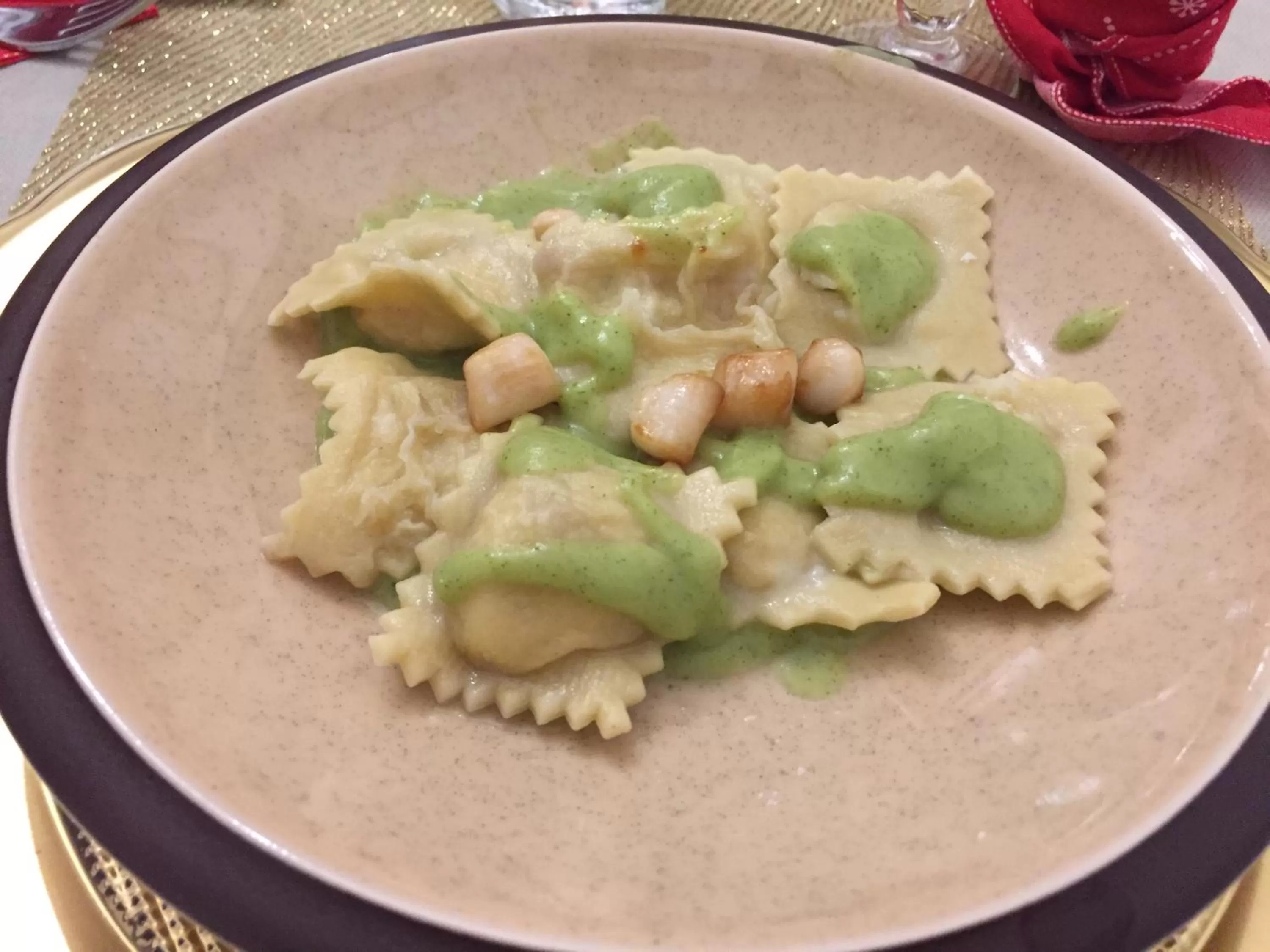 Restaurant/places to eat in Chambre D'Hôtes le Phenix