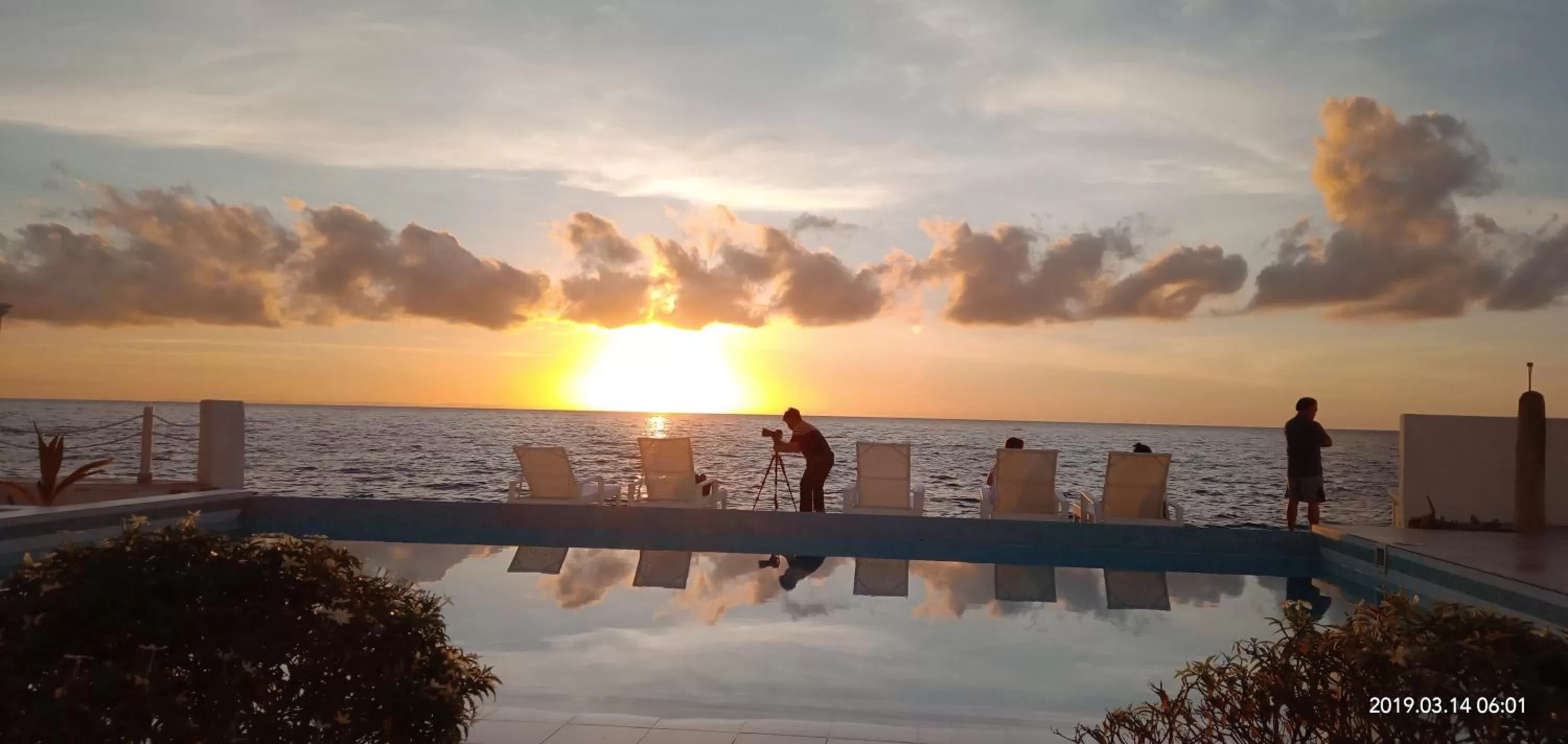 Swimming pool in Seascape Beach Resort Oslob