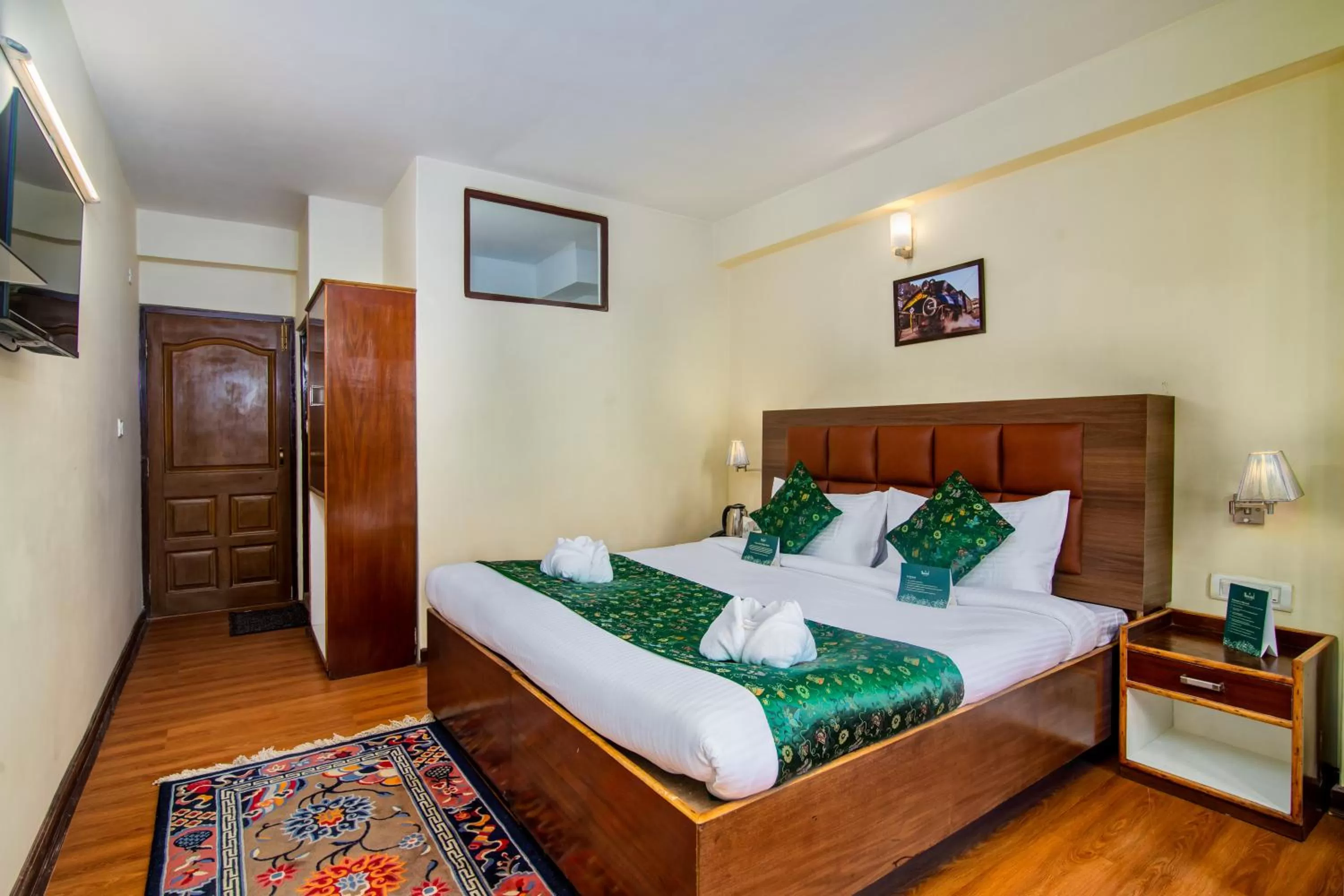 Bed in Muscatel BhumSang - 200 Mts from Mall Road