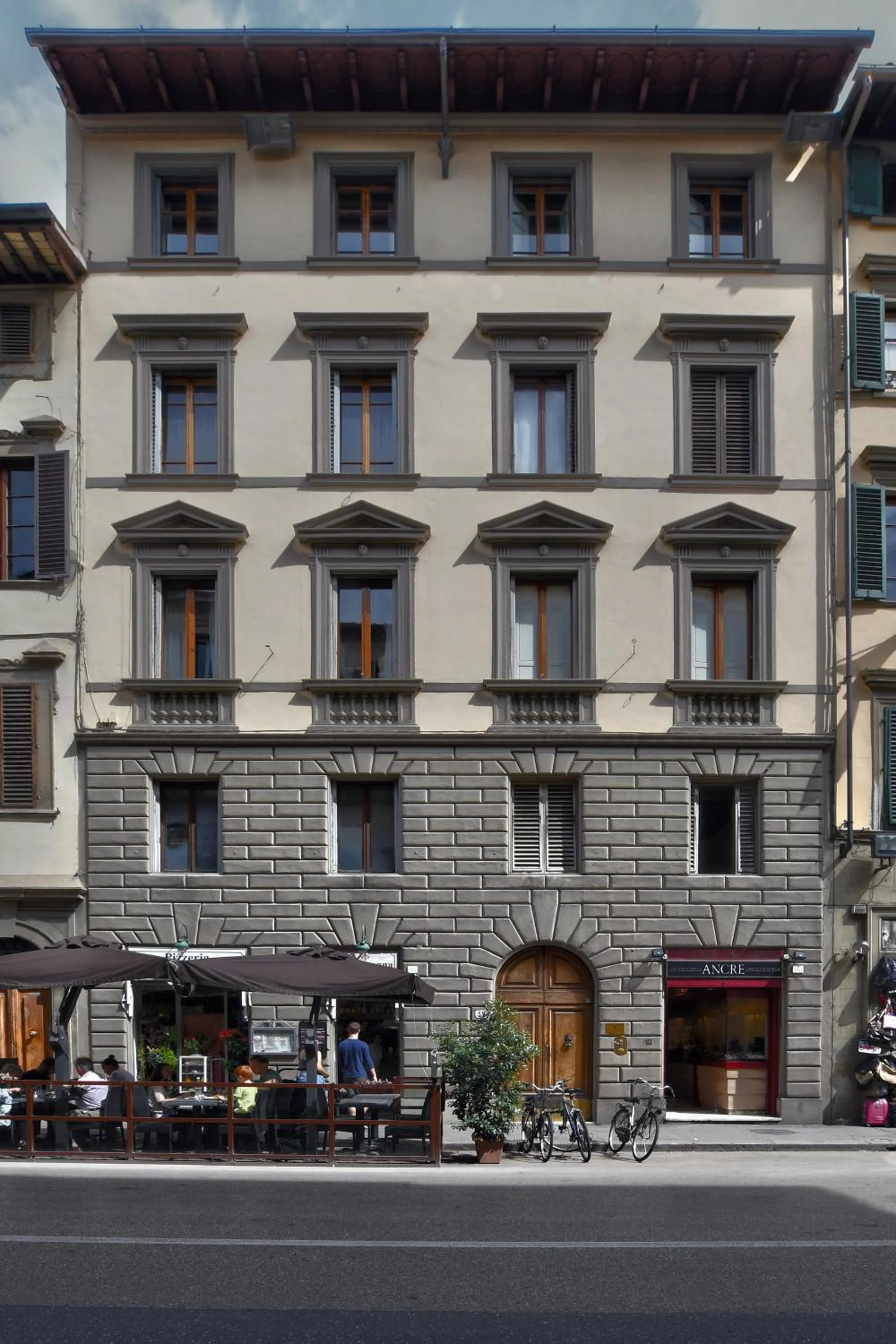 Residenza Conte di Cavour & Rooftop - dBe Hotels