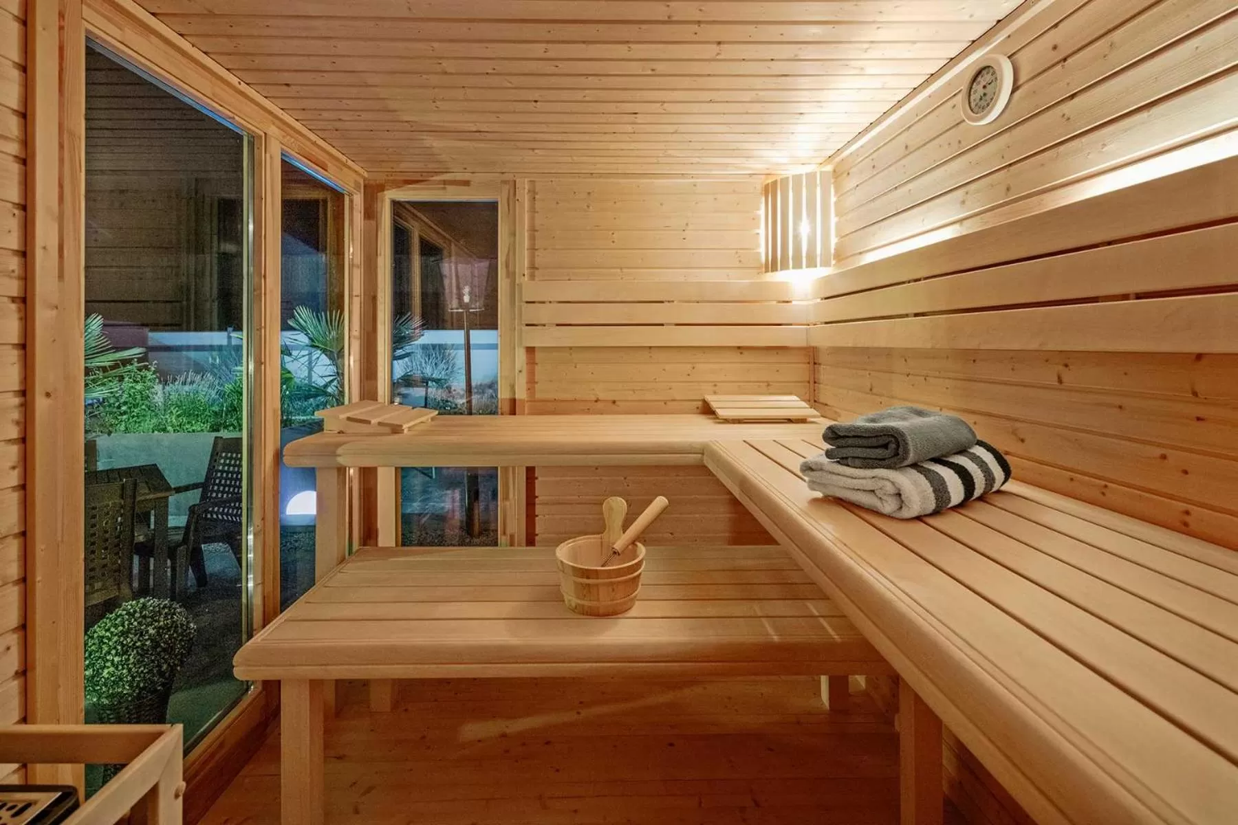 Patio in Hotel Park Cafe Reichl