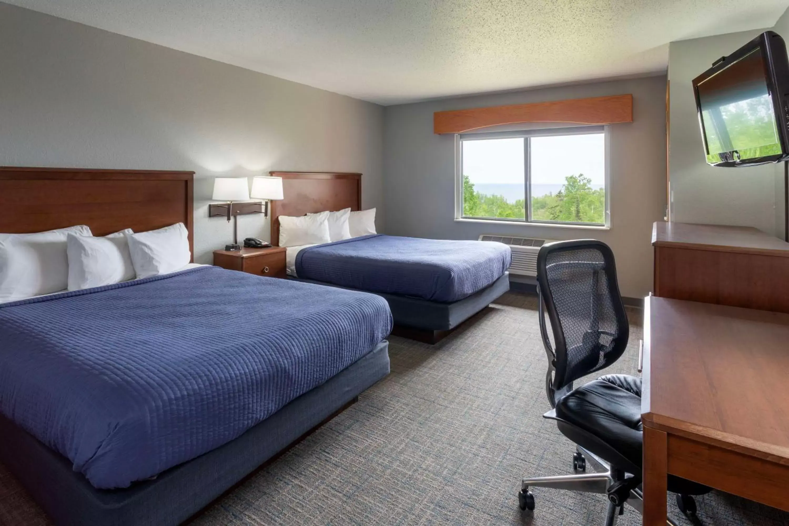 Queen Room in Black Beach Inn by GrandStay Queen Room in Black Beach Inn by GrandStay