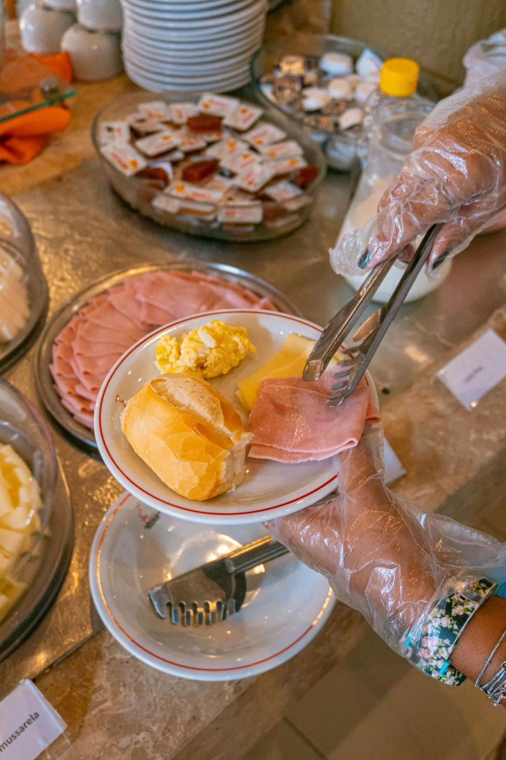 Food in Porto das Naus Praia Hotel