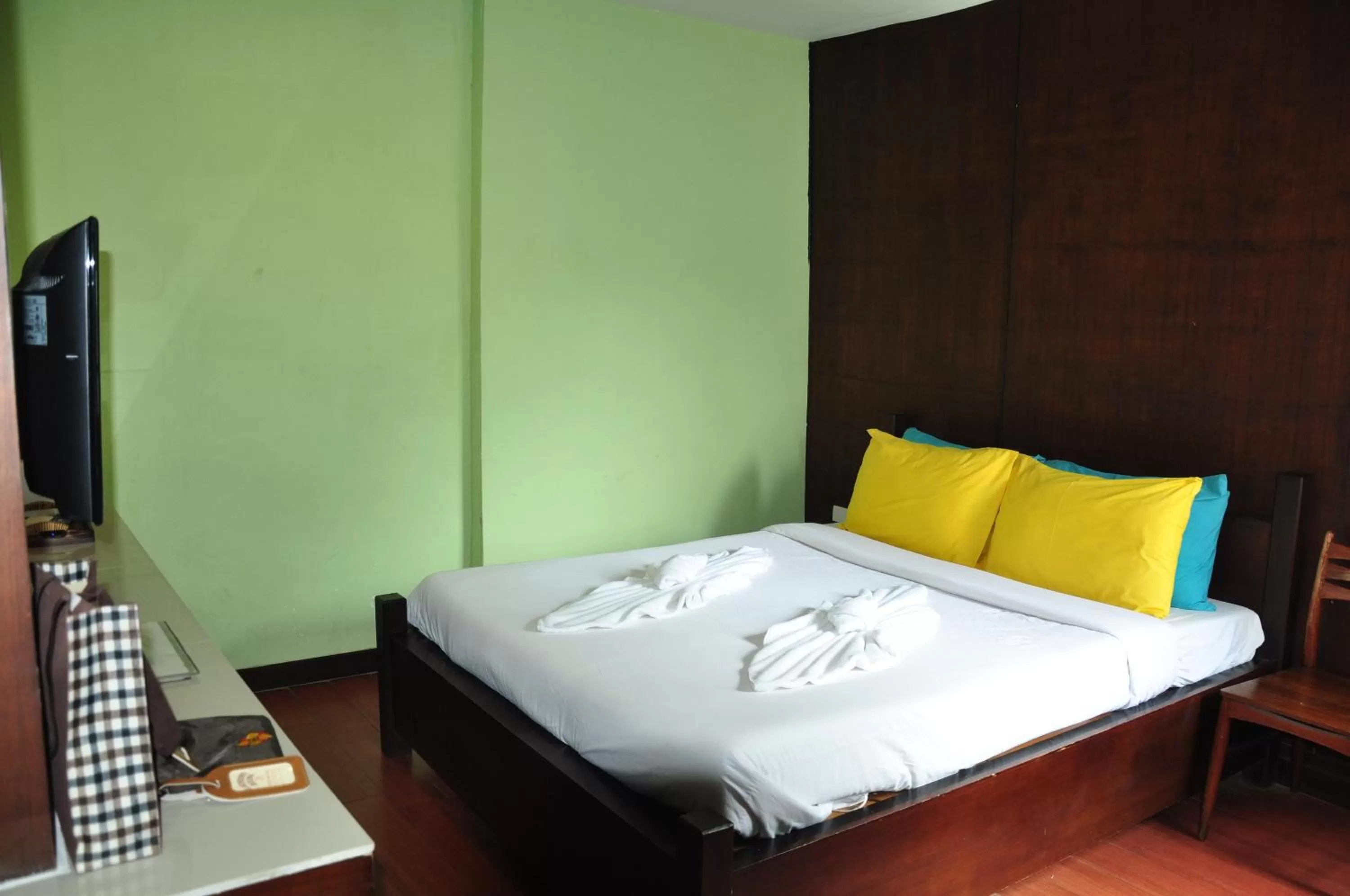 Photo of the whole room, Bed in Sabye Bangkok