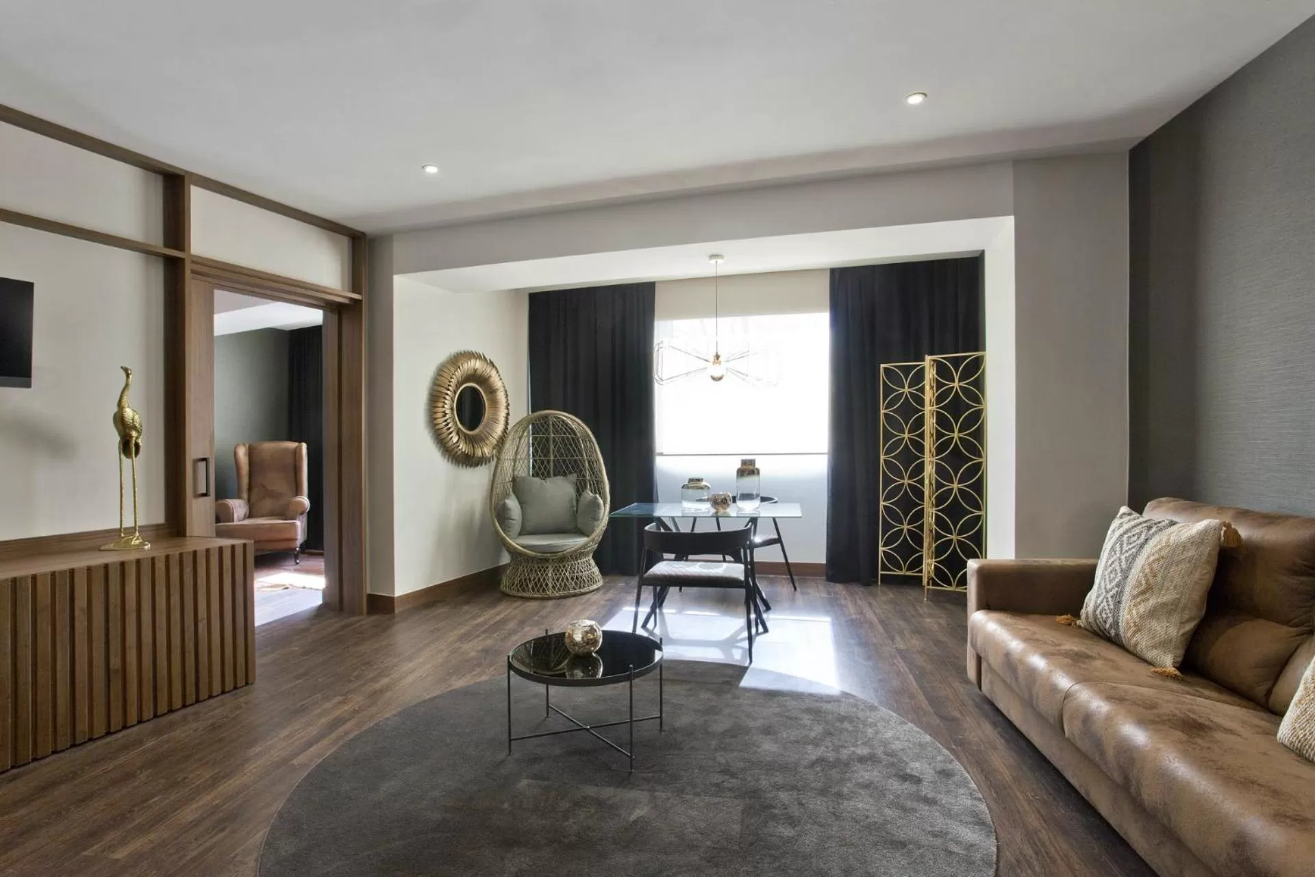 Living room in Hotel Tres Reyes Pamplona