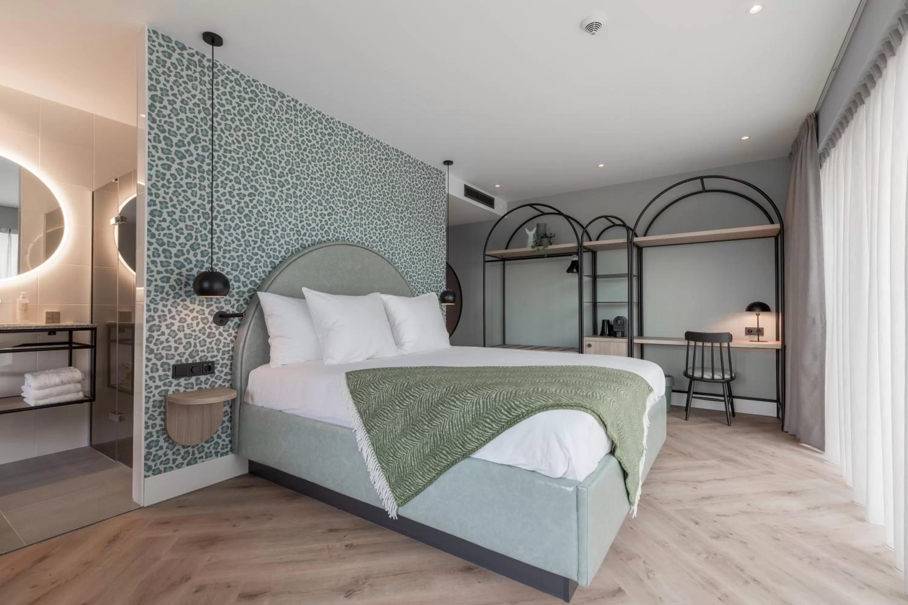 Bed in Van der Valk Hotel Venlo