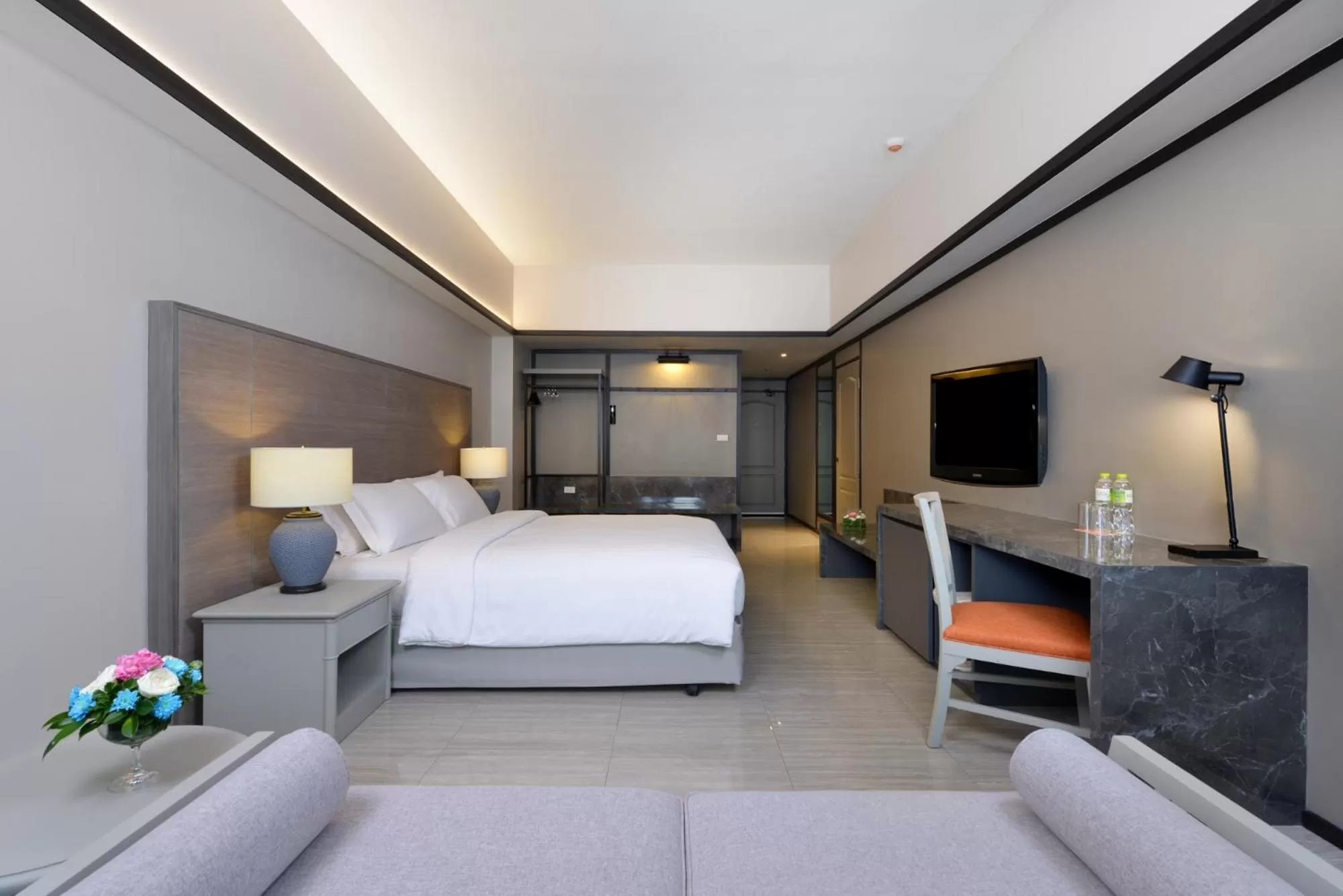 Bed in Tinidee Hotel Bangkok Golf Club