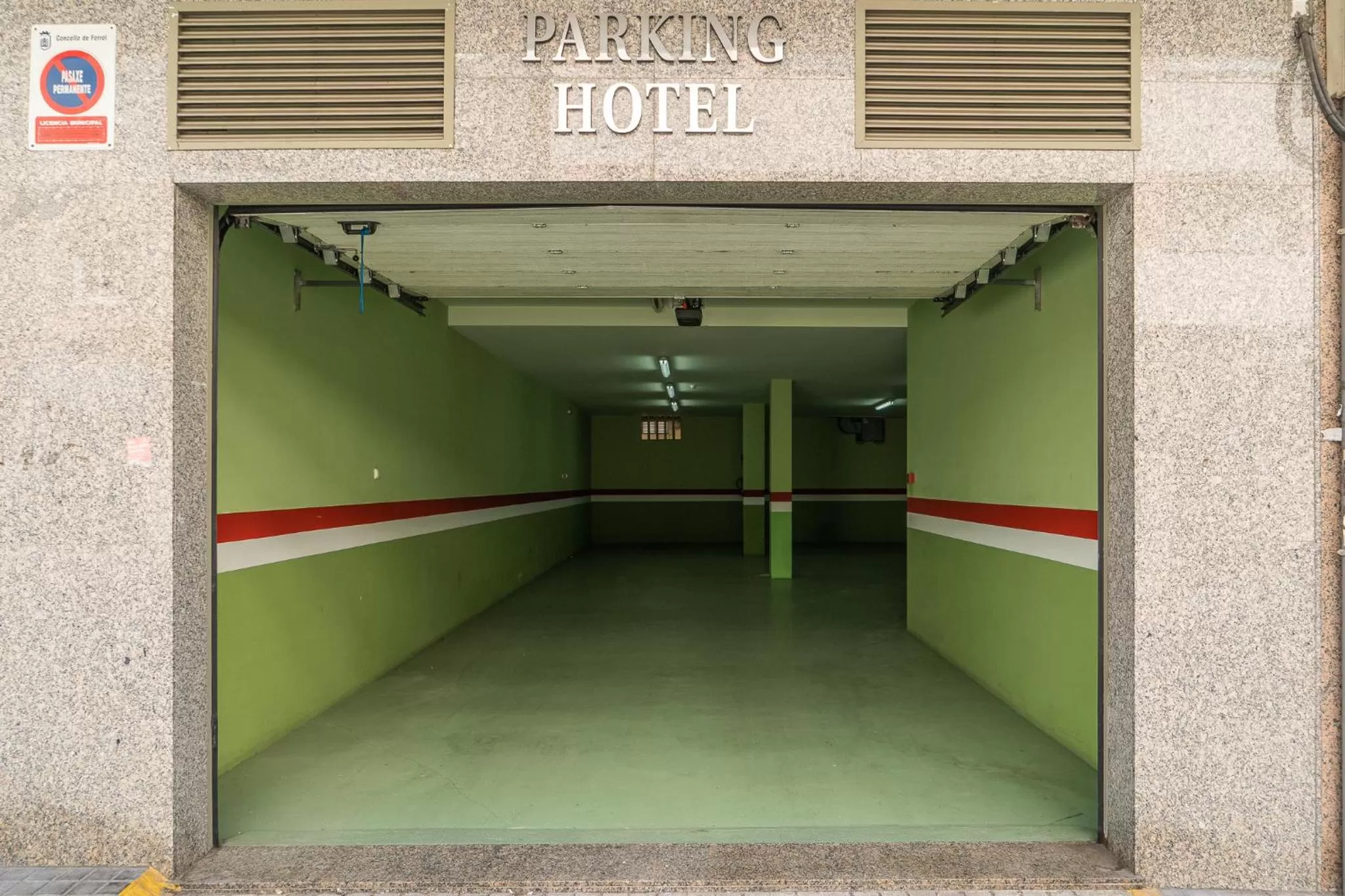 Parking in Hotel Silva