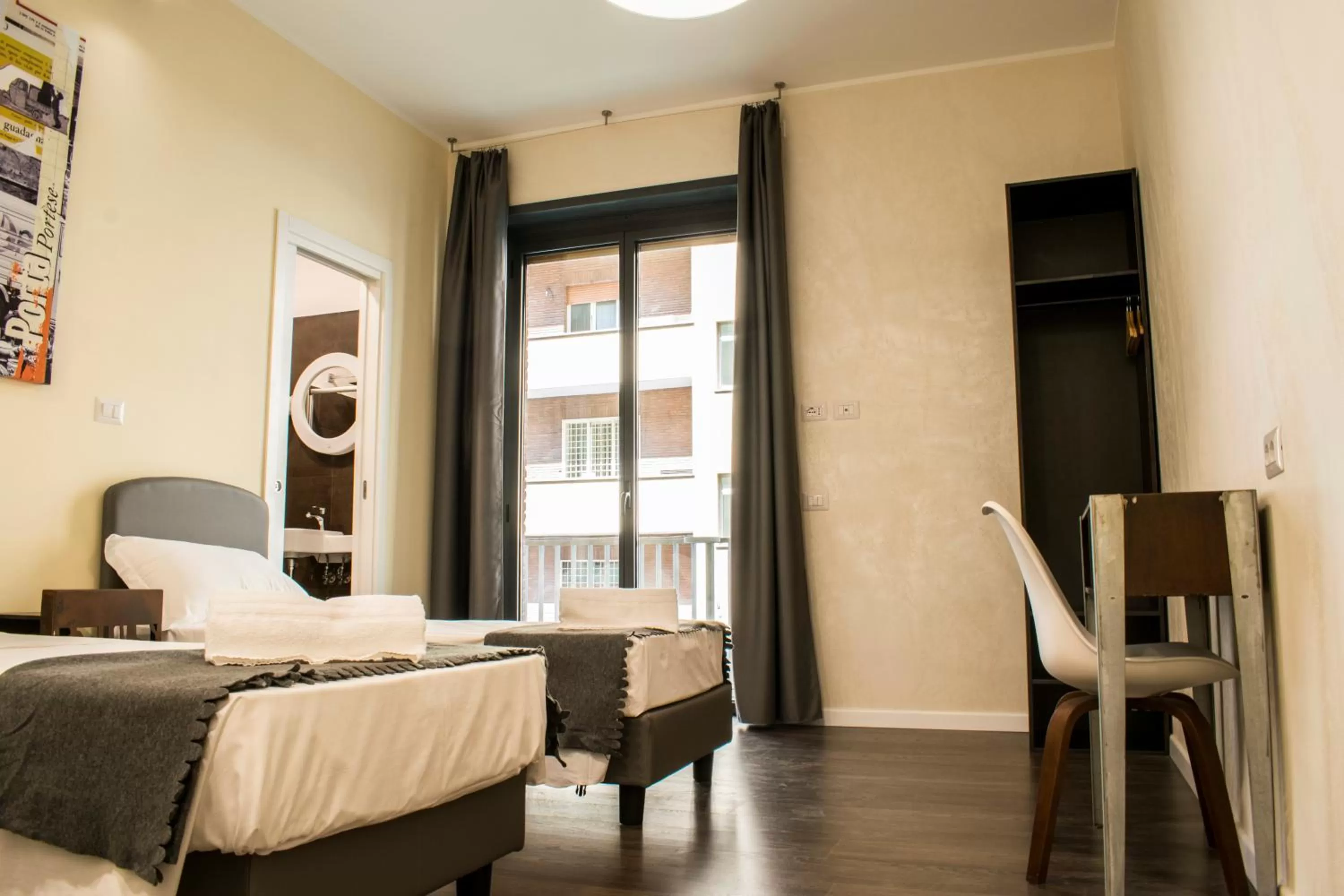 Photo of the whole room, Bed in Hostel Trastevere