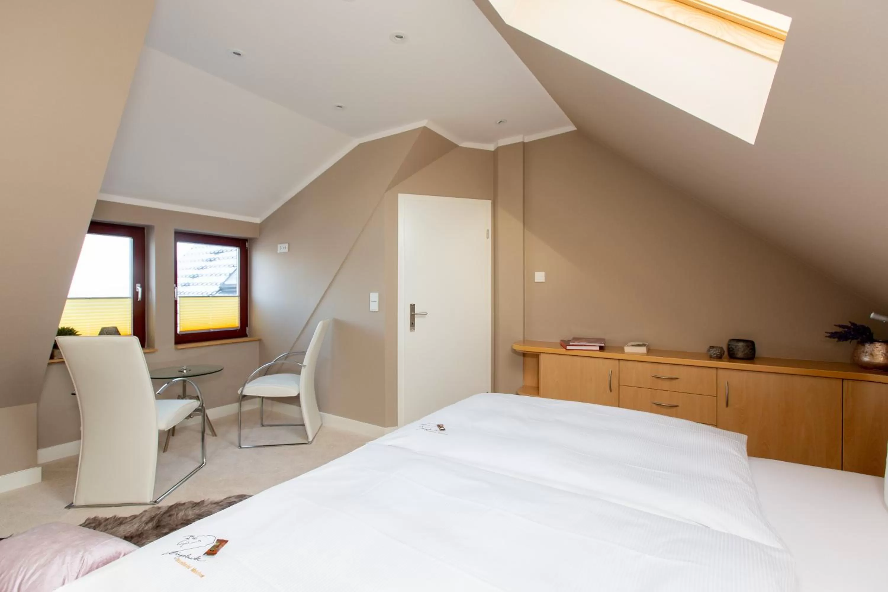 Bedroom, Bed in Hotel Inselhof