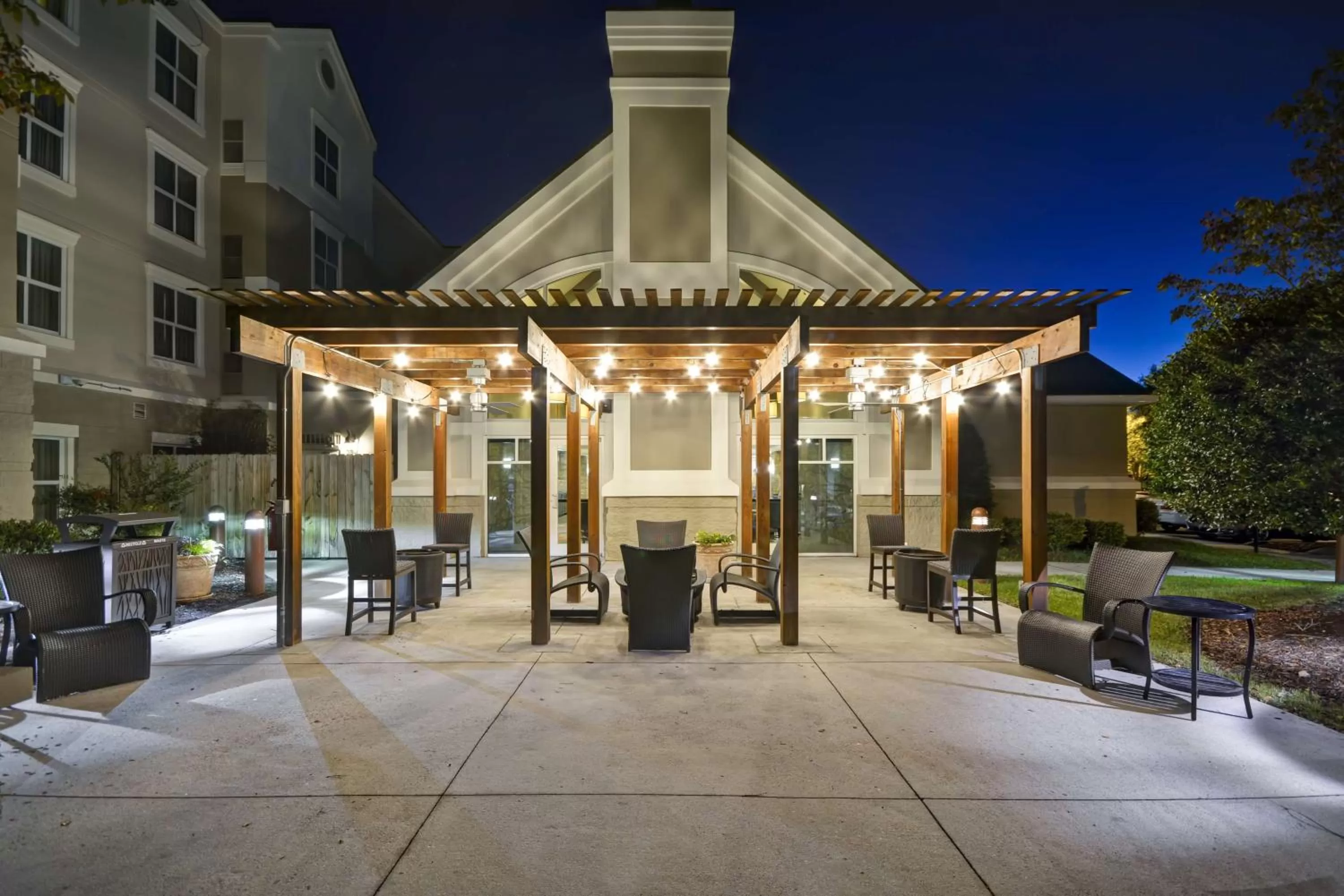 Patio in Homewood Suites Durham-Chapel Hill I-40