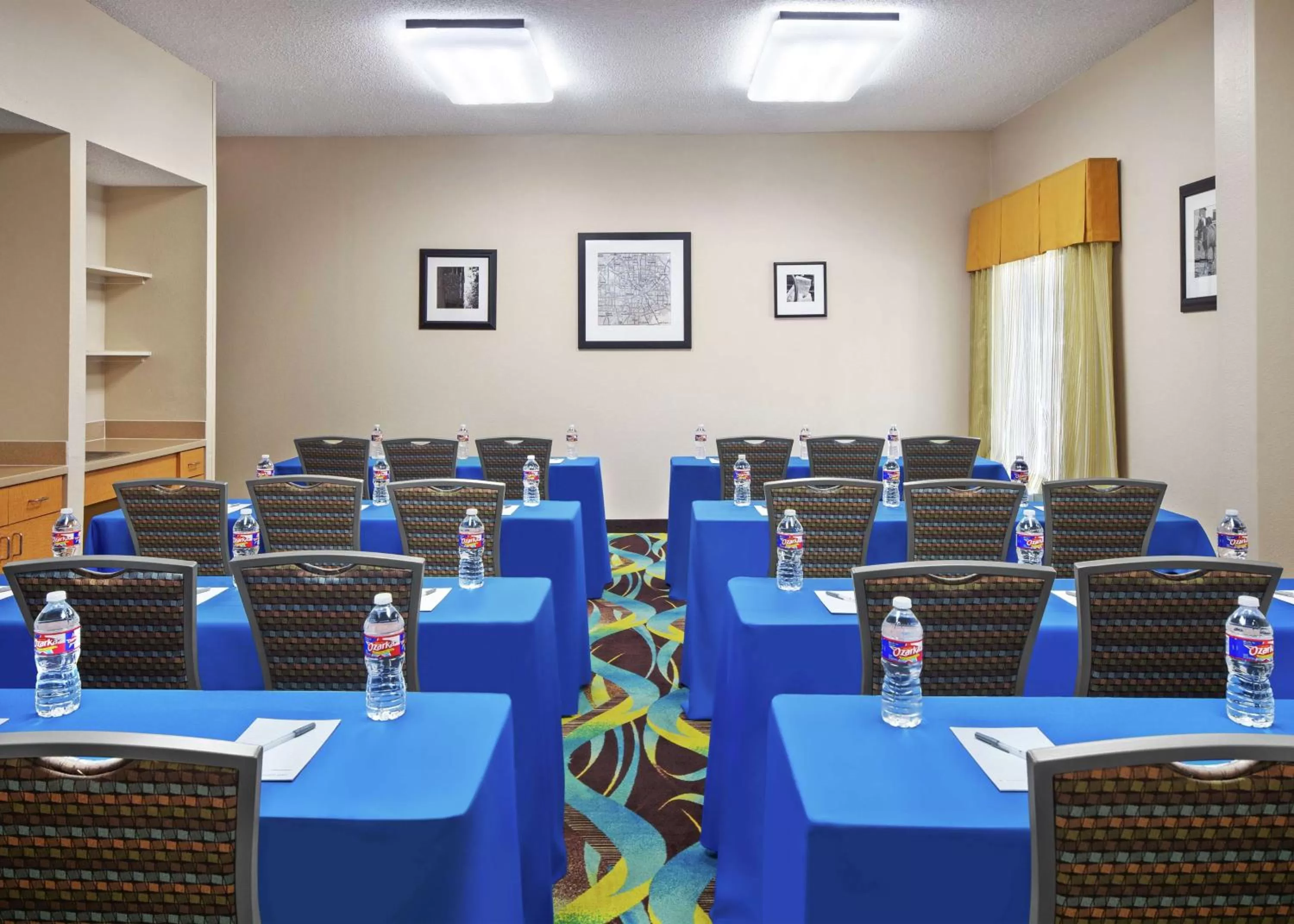 Meeting/conference room in Hampton Inn Dallas Irving Las Colinas
