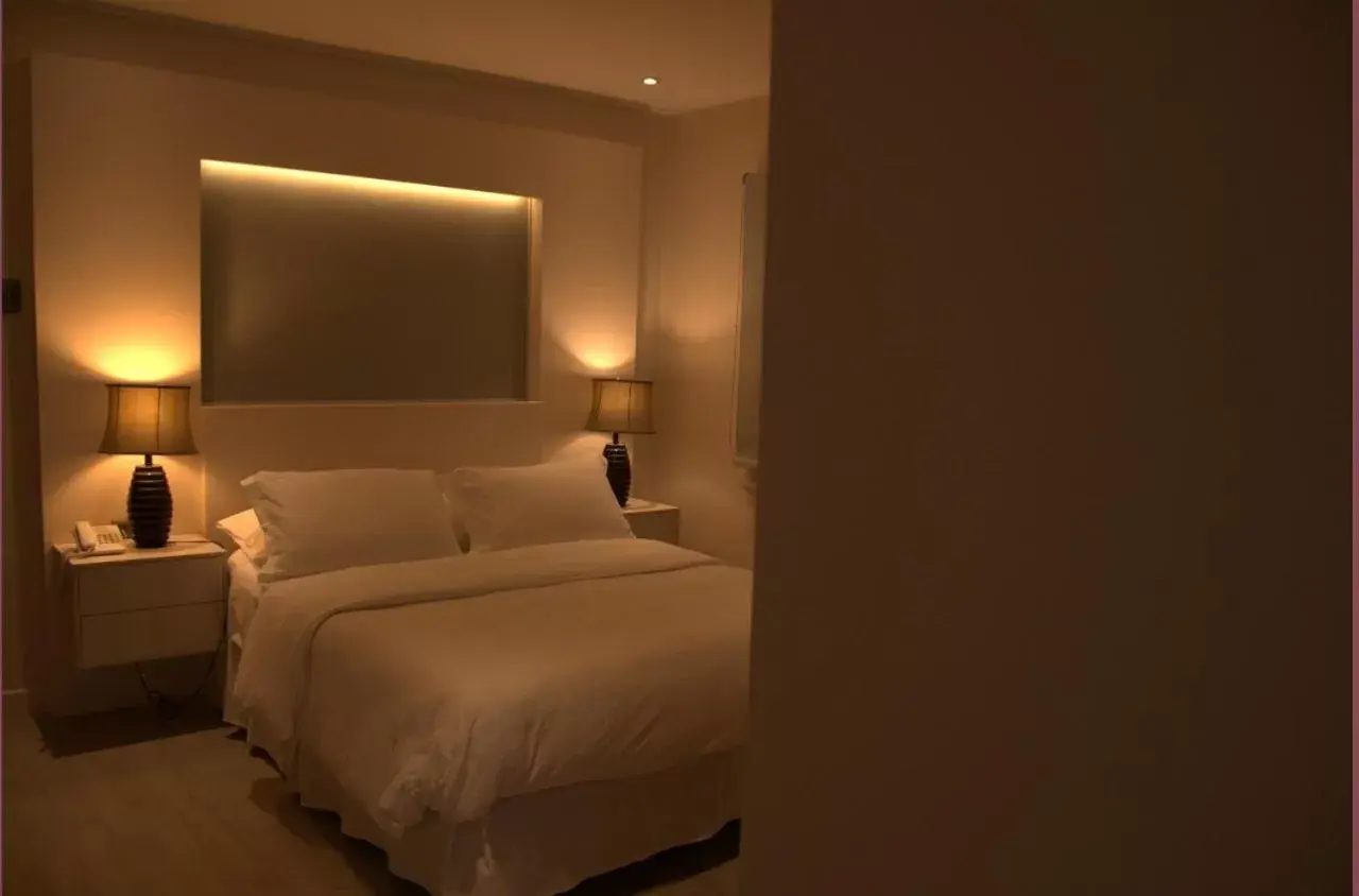 Junior Suite in Hotel Puerto de Vega Junior Suite in Hotel Puerto de Vega