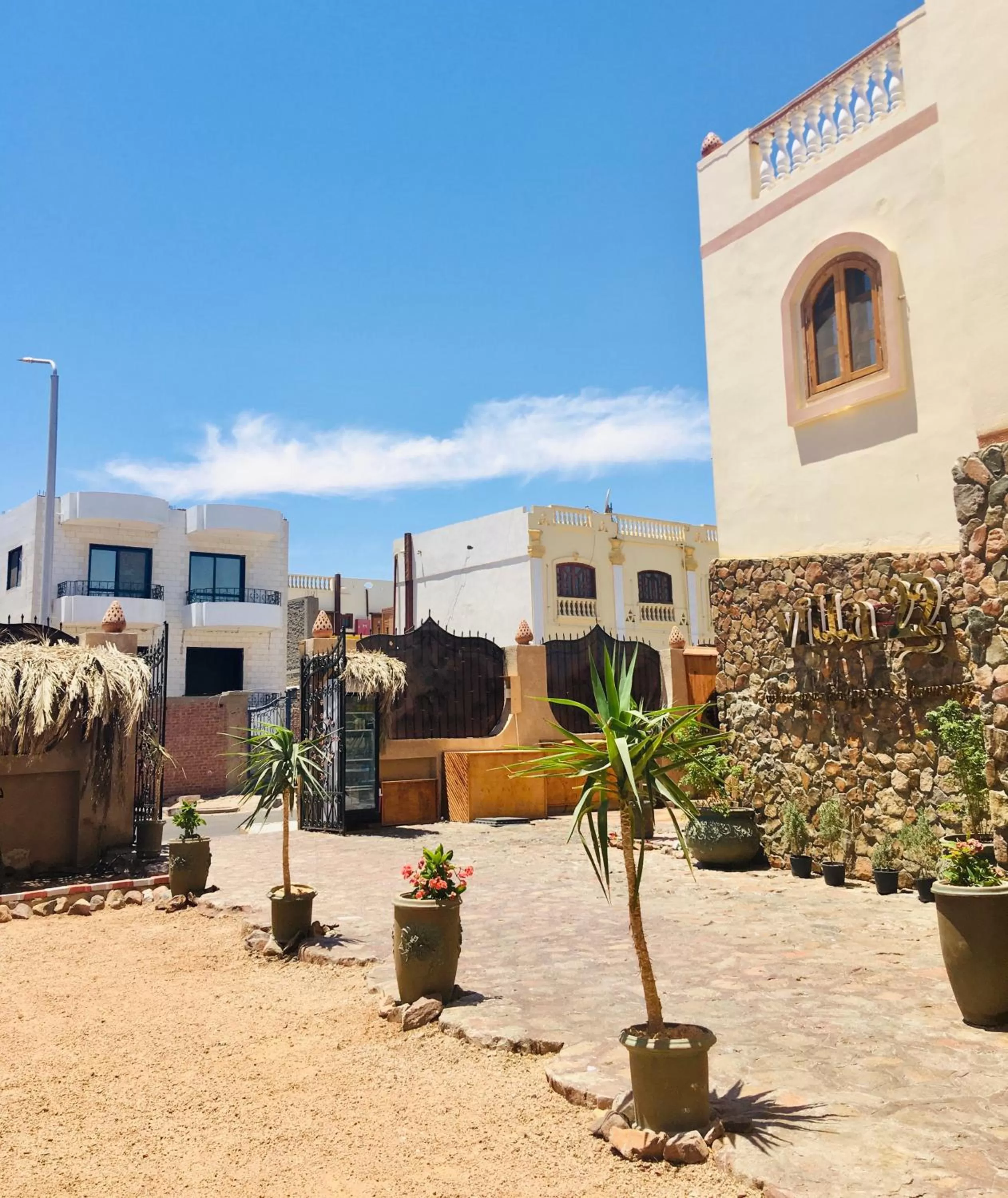 Neighbourhood in Villa 22