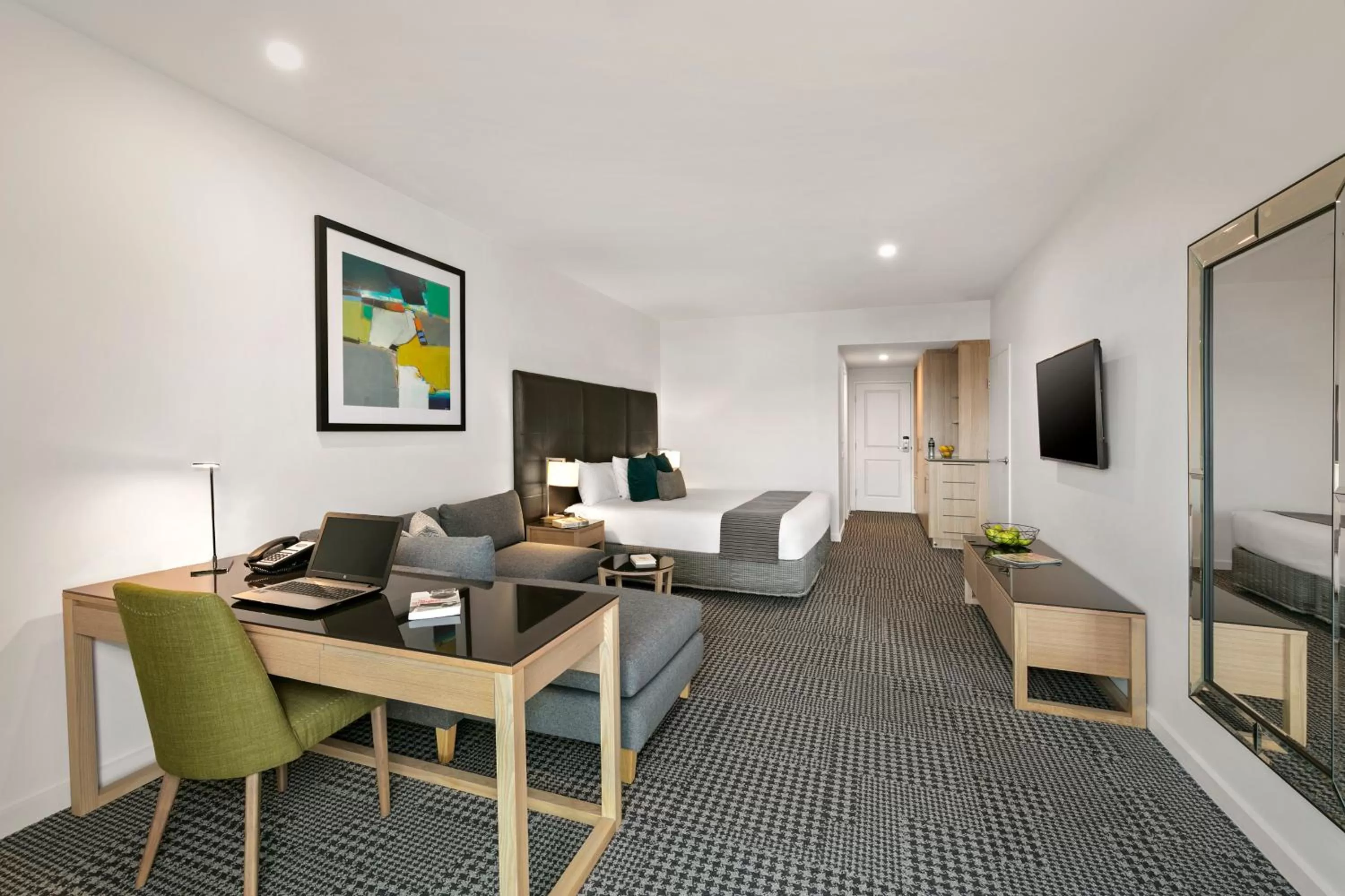 Living room in Quality Hotel Parklake Shepparton