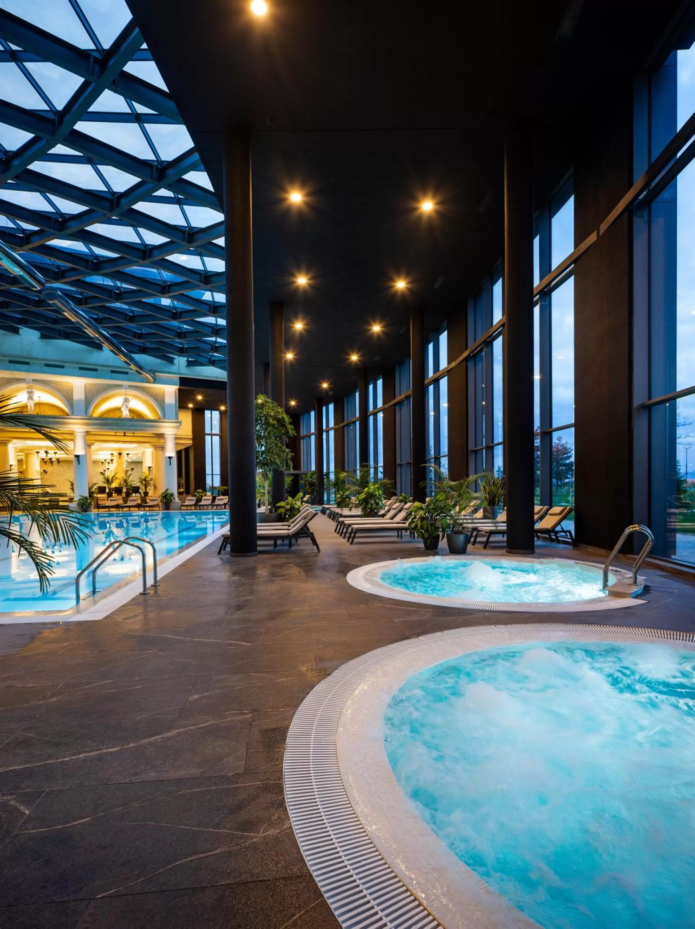 Pool view in Kings' Valley Medical & Spa Hotel