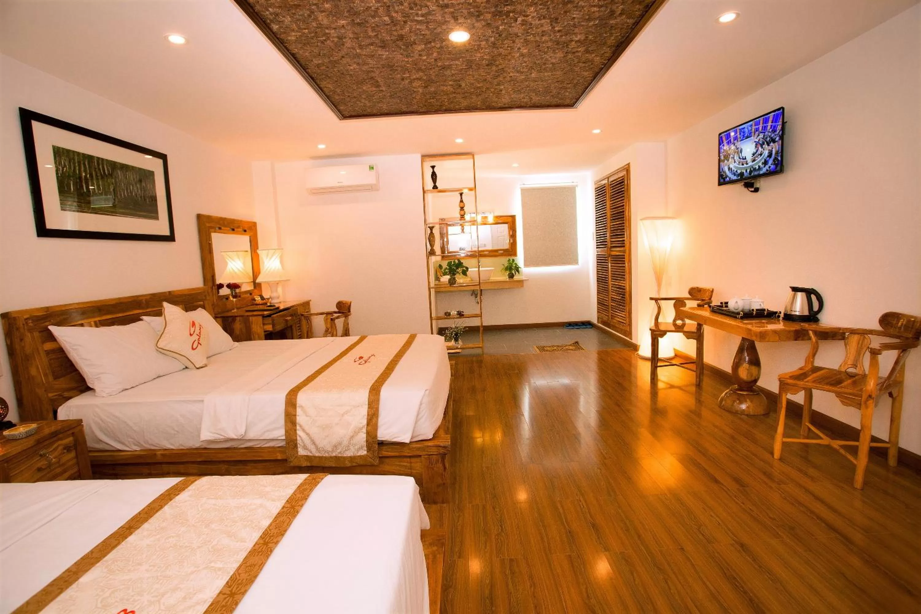 Photo of the whole room, Bed in Rex Hotel & Apartment