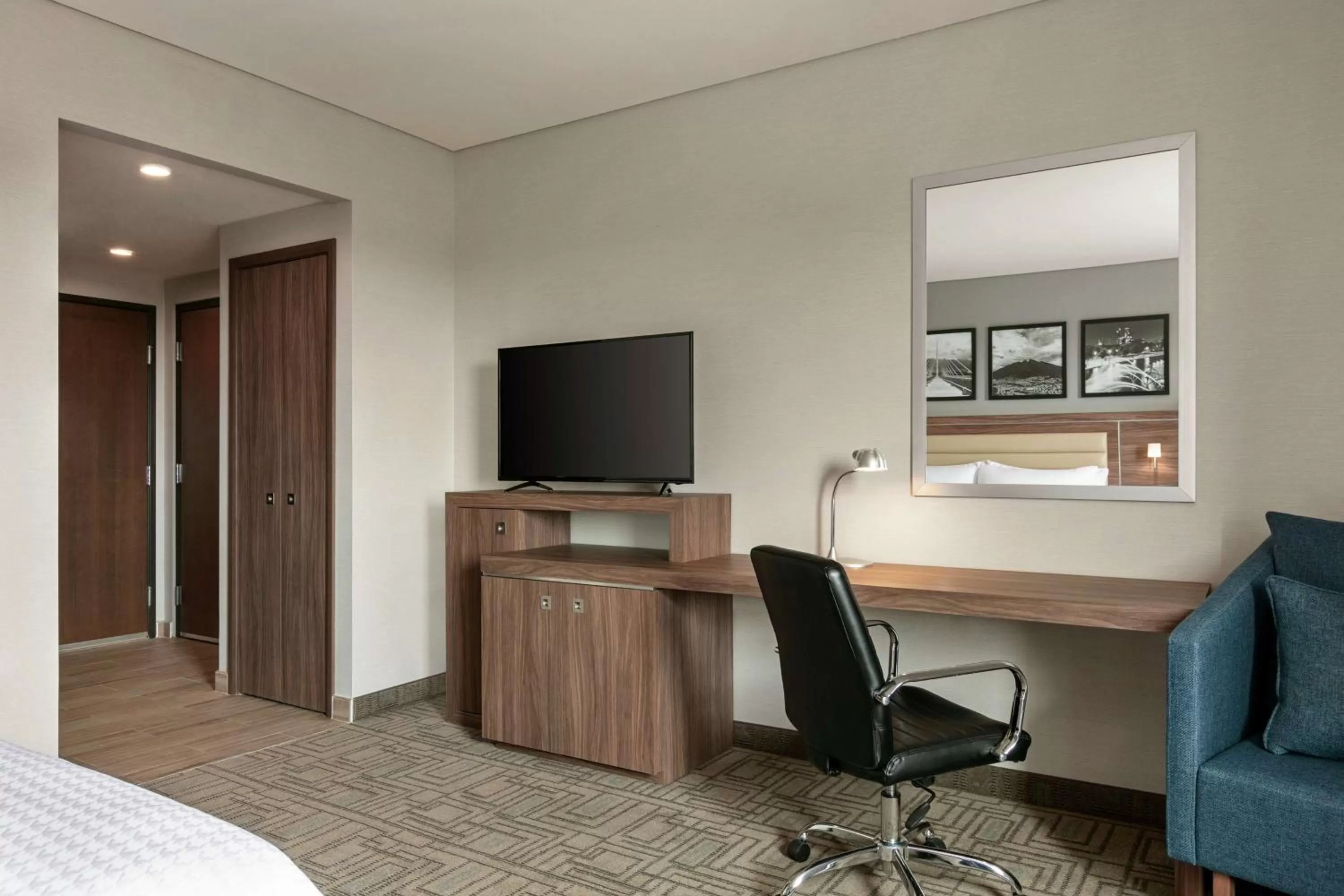 Bedroom in Hampton Inn By Hilton Monterrey Apodaca