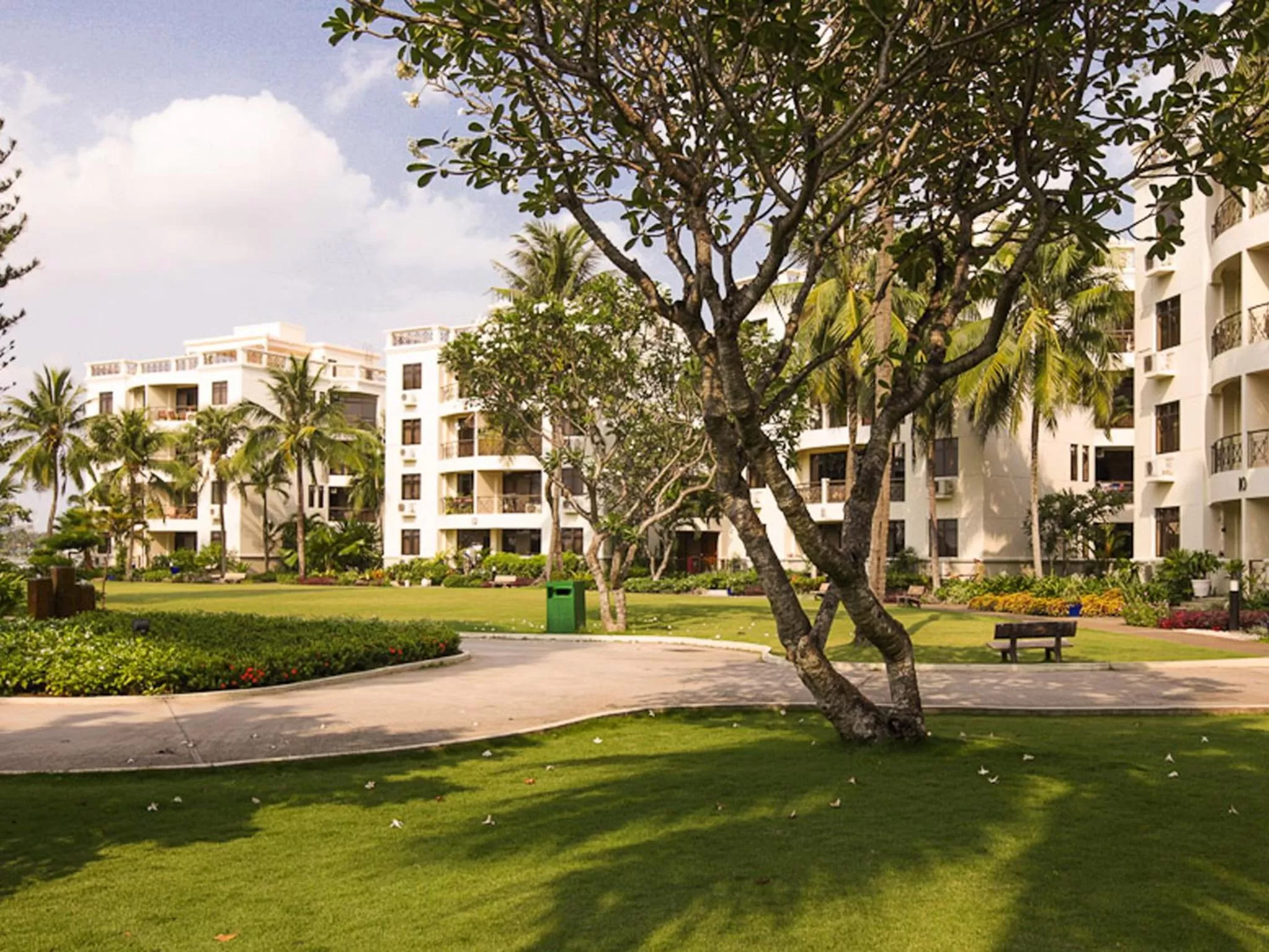 Facade/entrance in Riverside Serviced Apartments