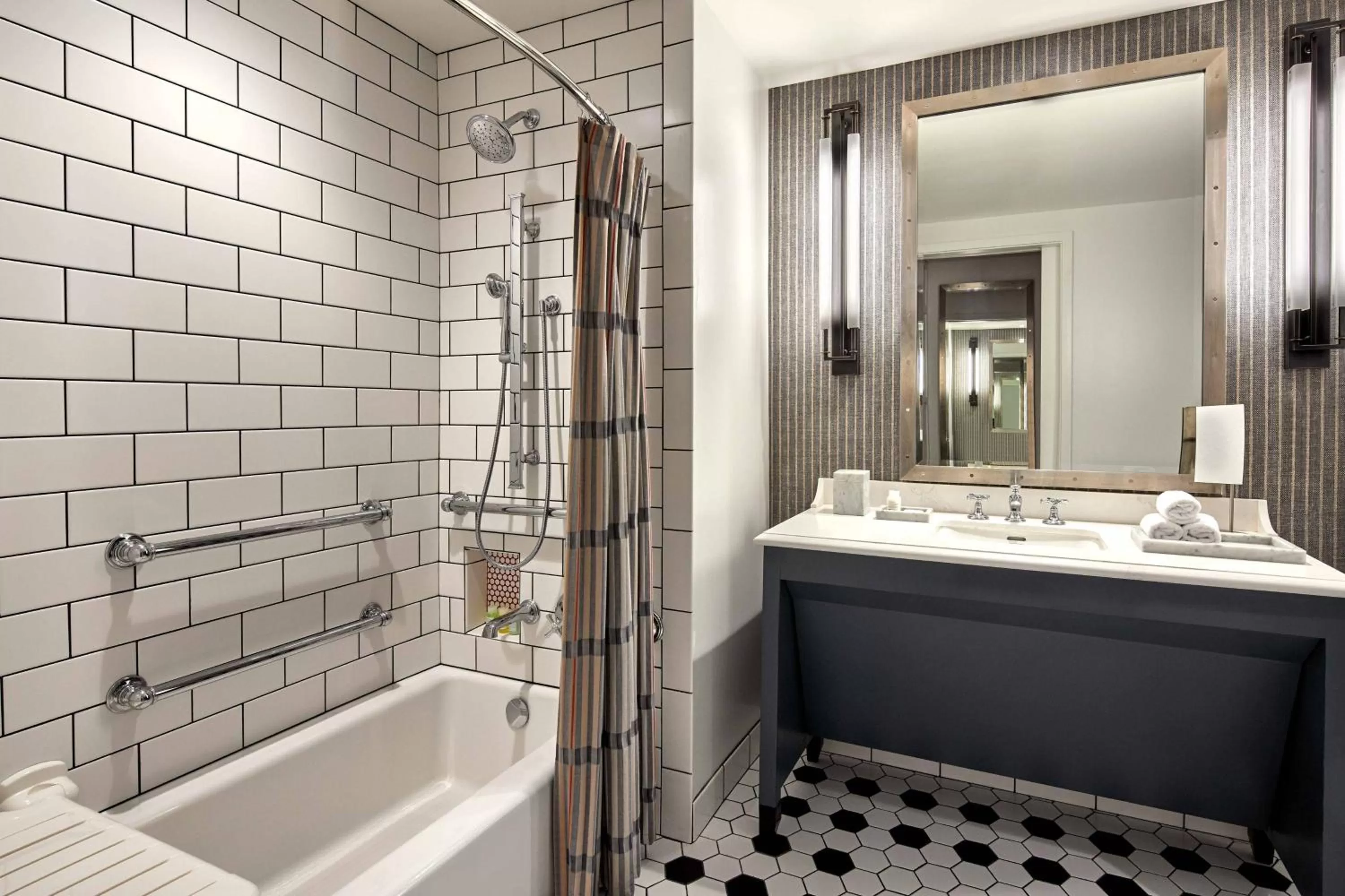 Bathroom in Lido House, Autograph Collection