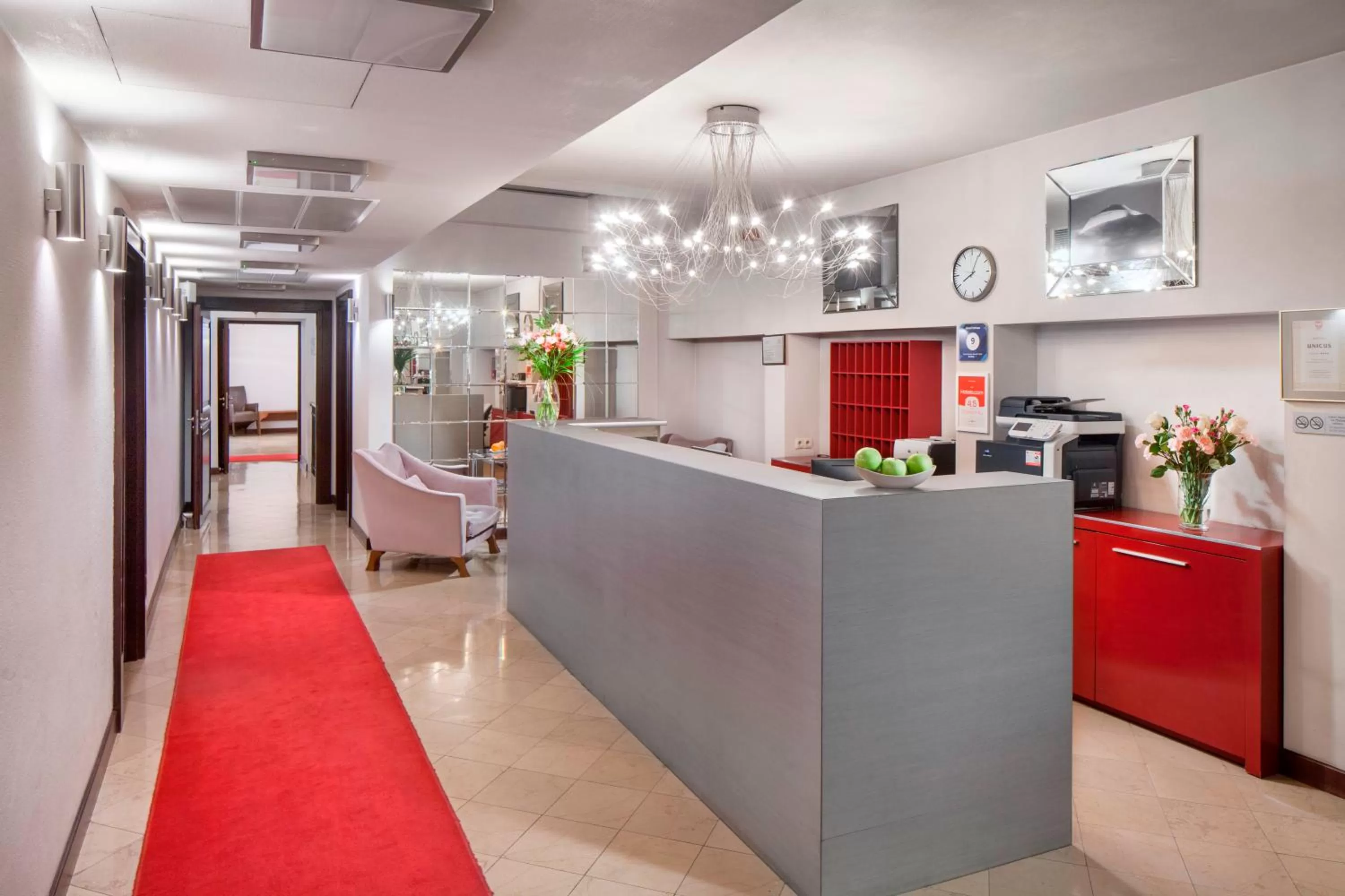 Lobby or reception in Hotel Unicus Krakow Old Town - Destigo Hotels