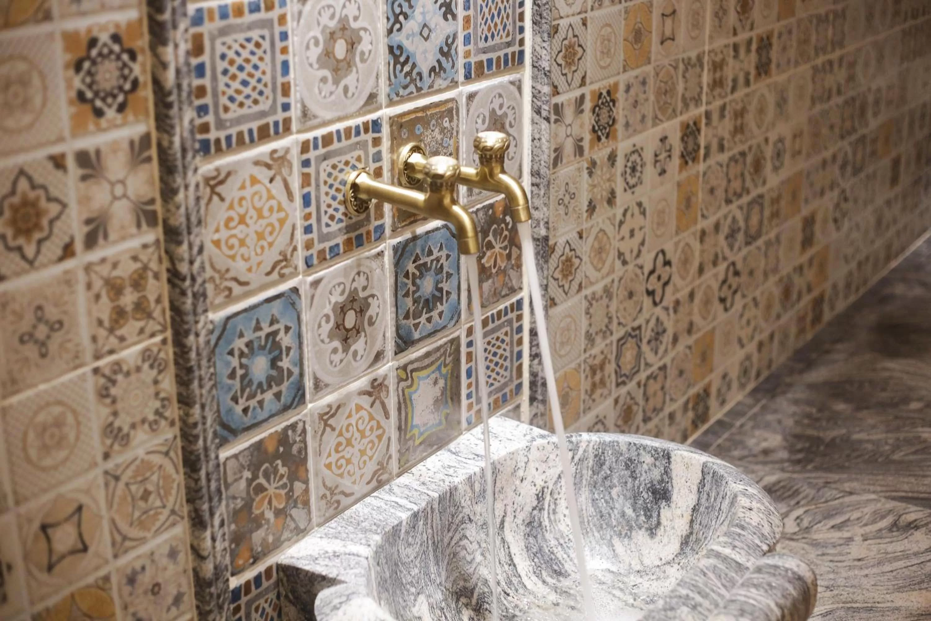 Steam room in Opal Hotel Amman