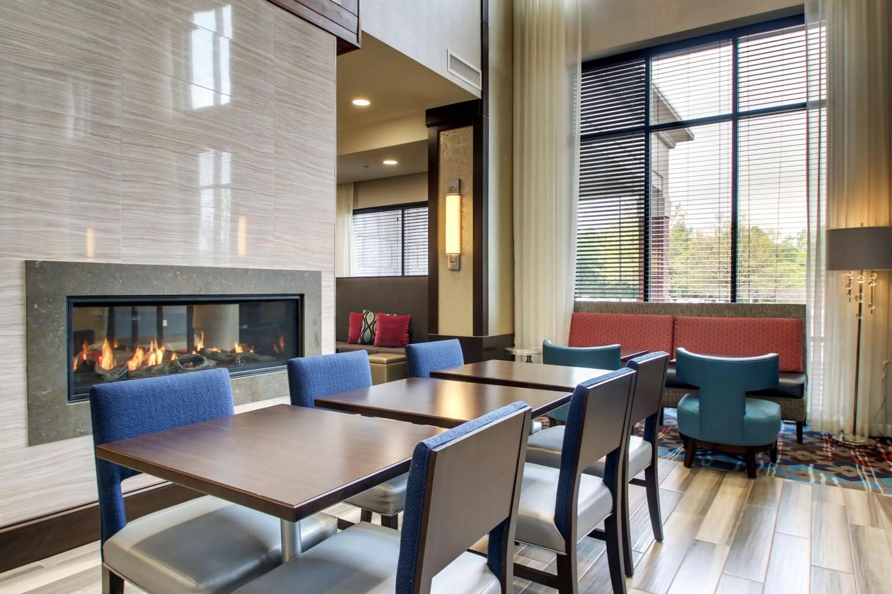 Restaurant/places to eat in Hampton Inn & Suites Greenville Airport