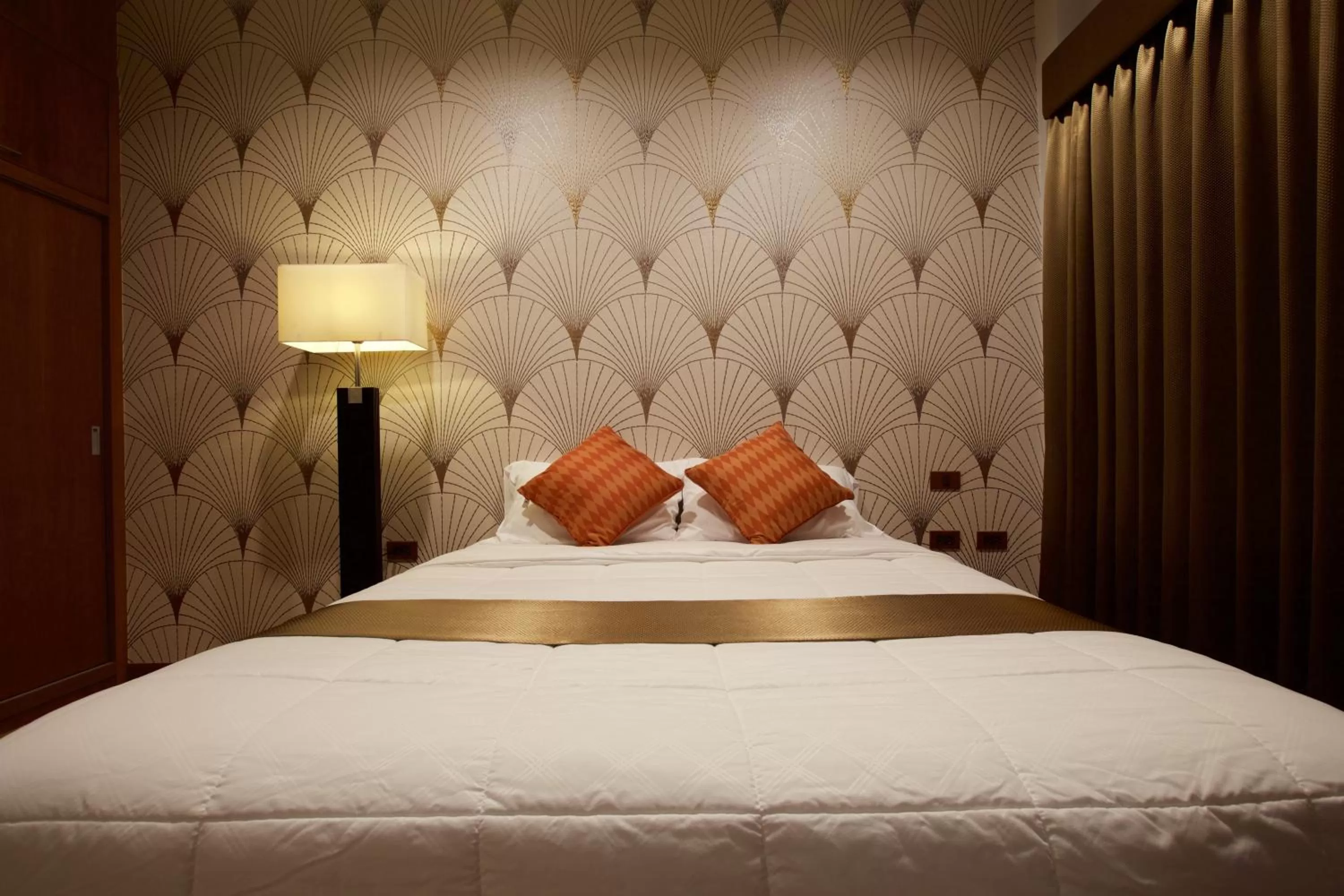 Bed in 777 Food & Bed