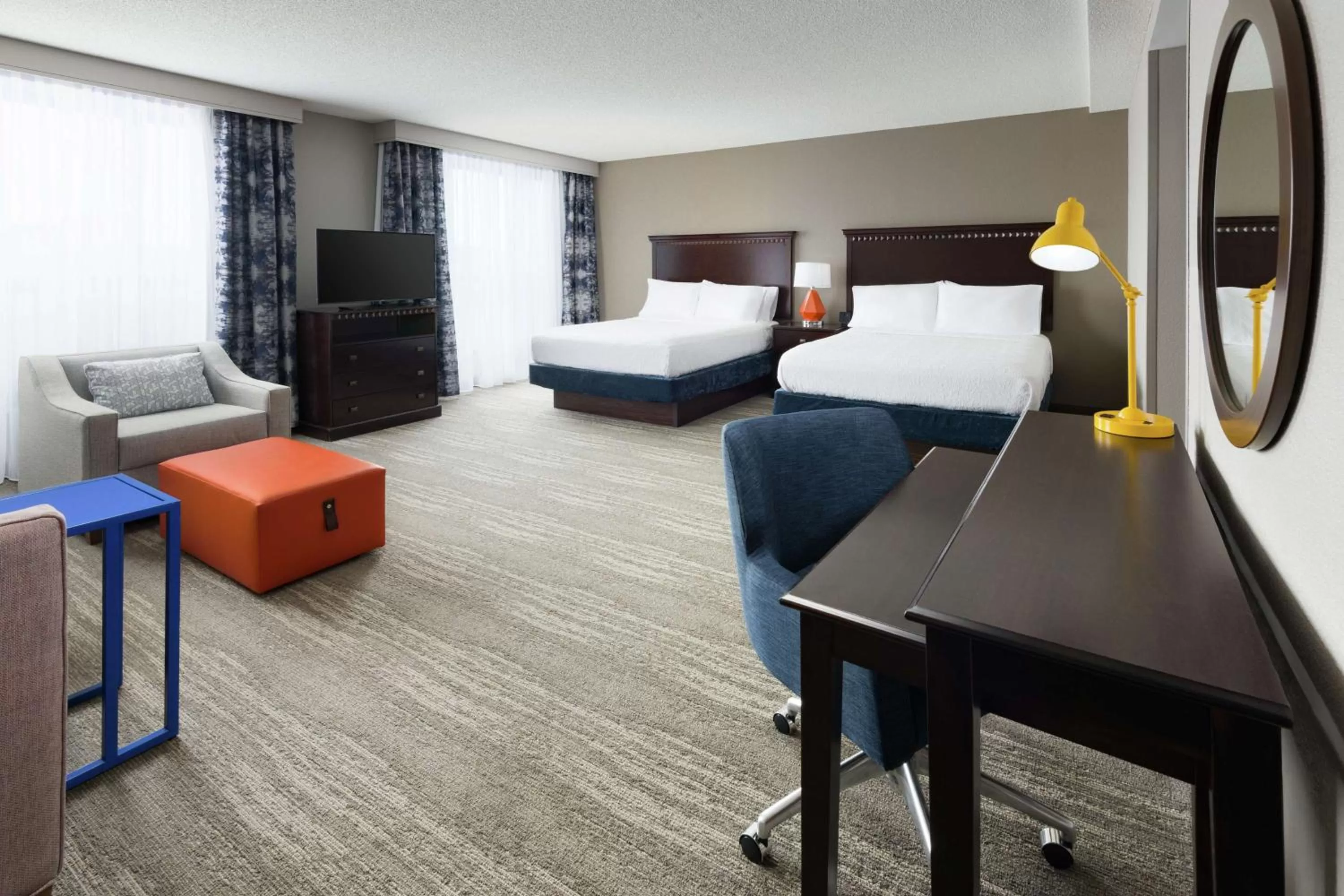 Bedroom, Bed in Hampton Inn & Suites National Harbor/Alexandria Area