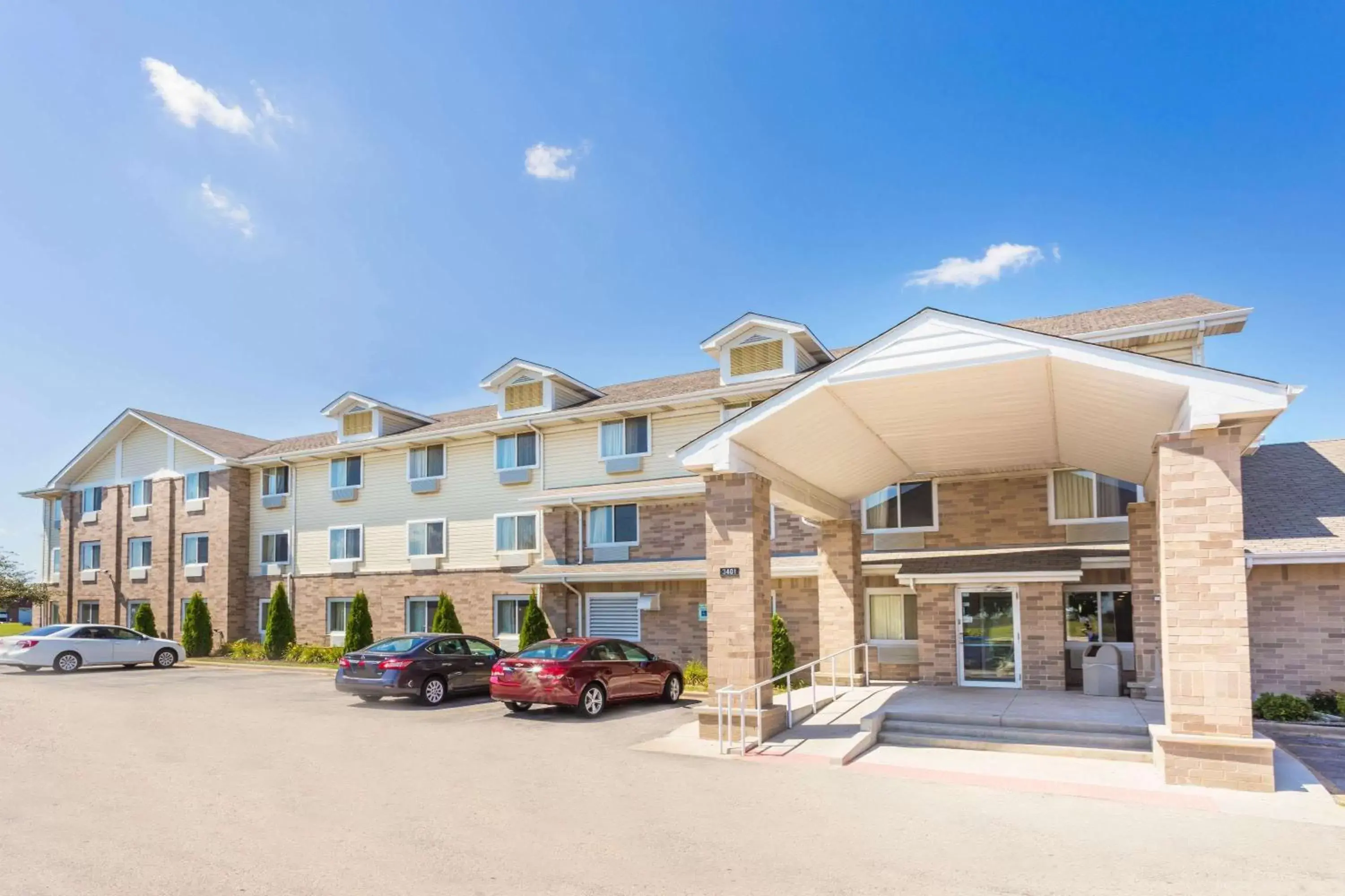 Super 8 by Wyndham Joliet I-55 N/Chicago Super 8 by Wyndham Joliet I-55 N/Chicago