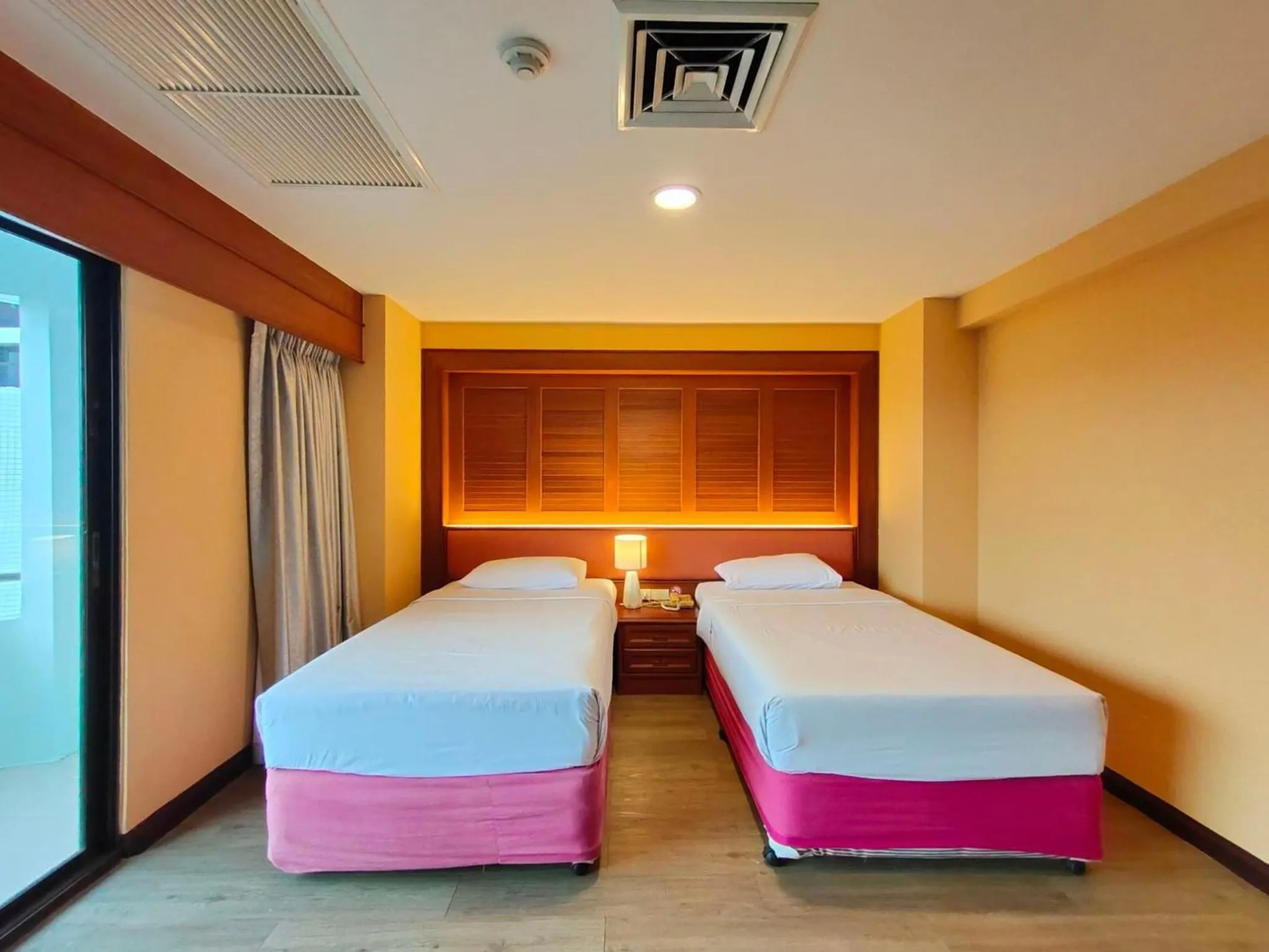 Bed in Ebina House - SHA Extra Plus